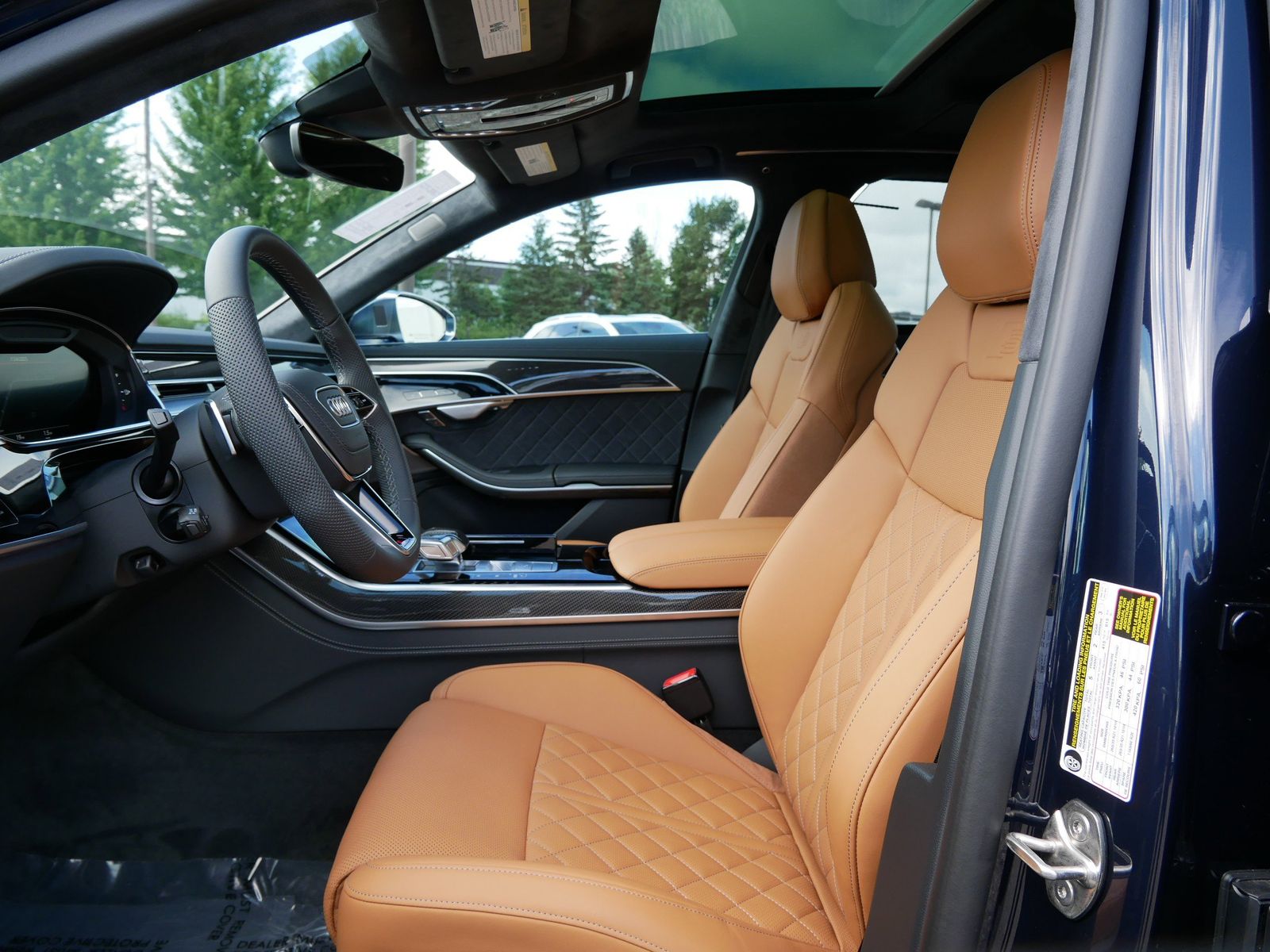 Thumbnail: 2025 Audi S8 - 8