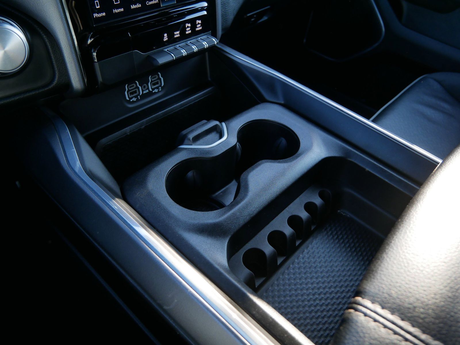 Thumbnail: 2023 RAM 1500 - 15