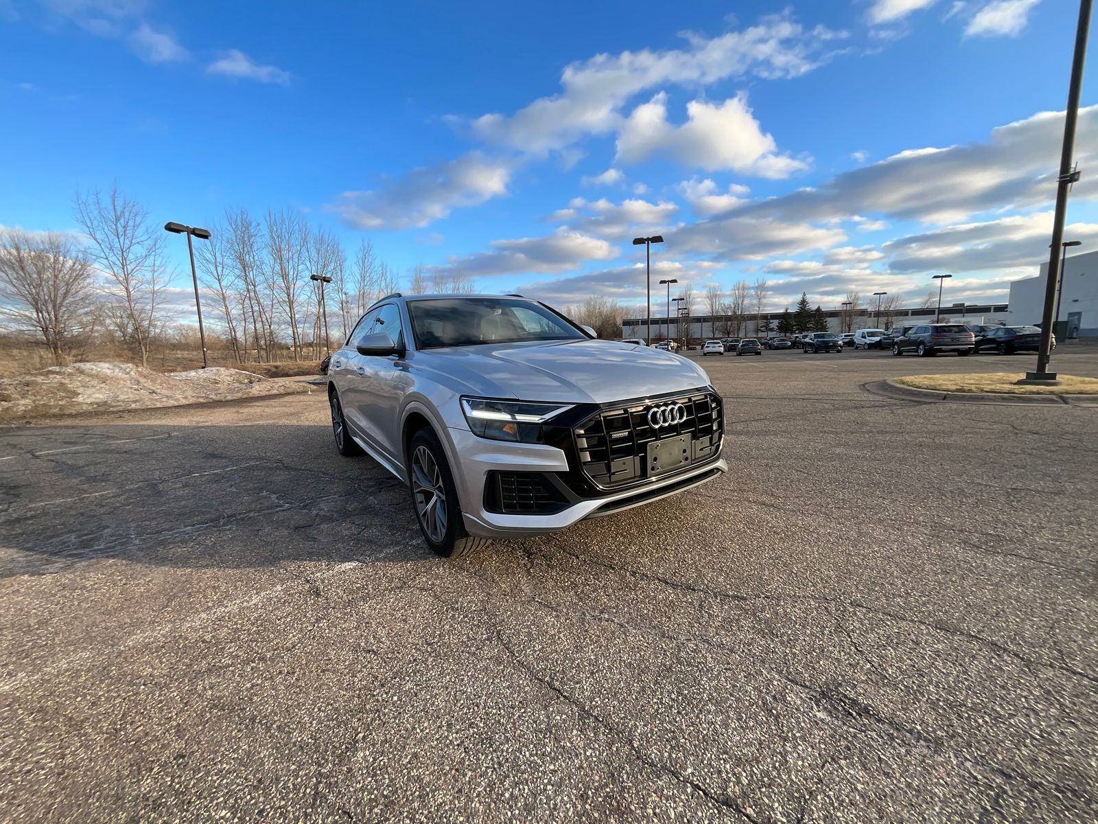 Thumbnail: 2020 Audi Q8 - 6