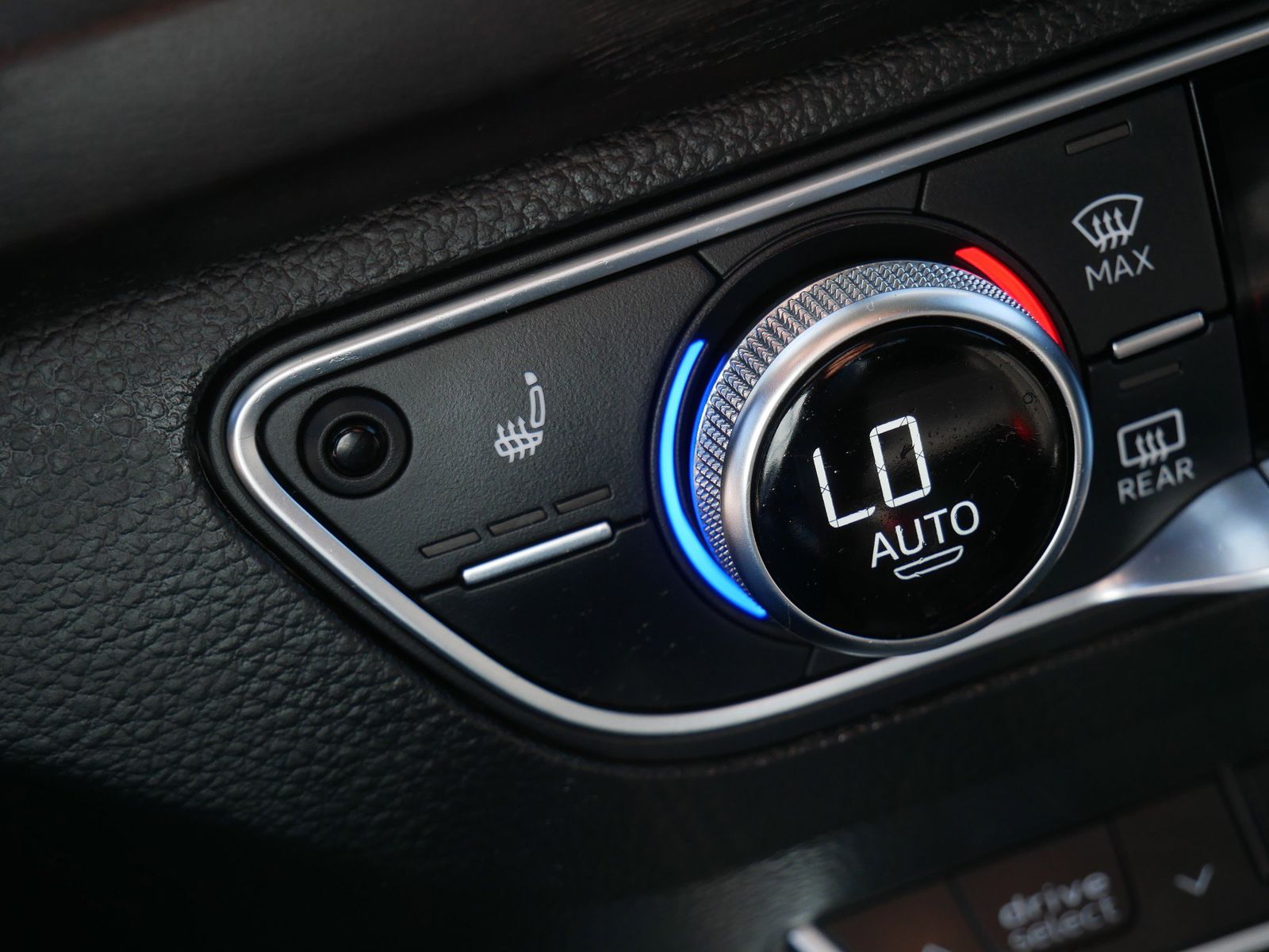 Thumbnail: 2020 Audi Q5 - 20