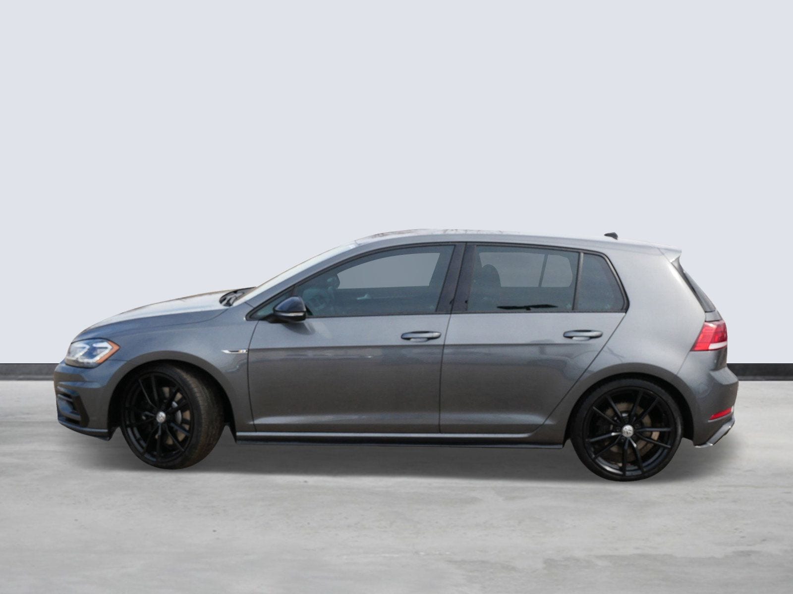 Thumbnail: 2019 Volkswagen Golf - 2