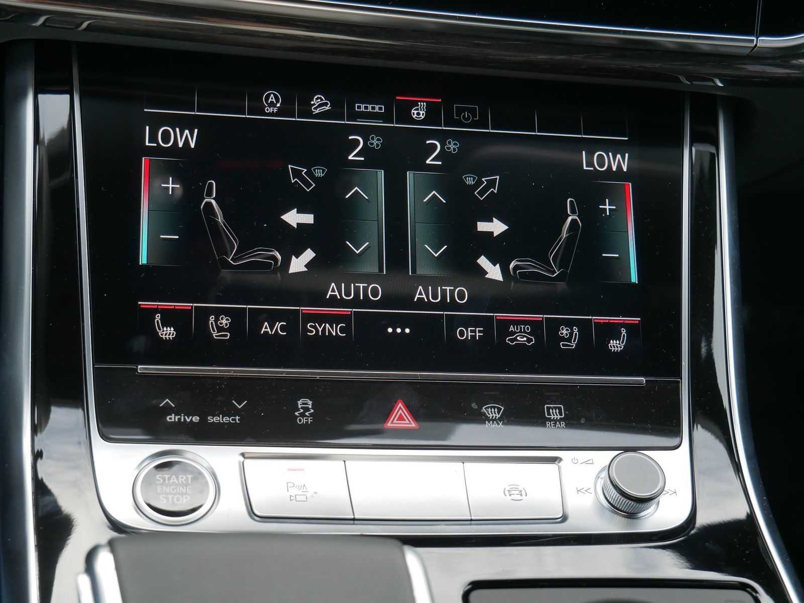 Thumbnail: 2026 Audi Q7 - 21