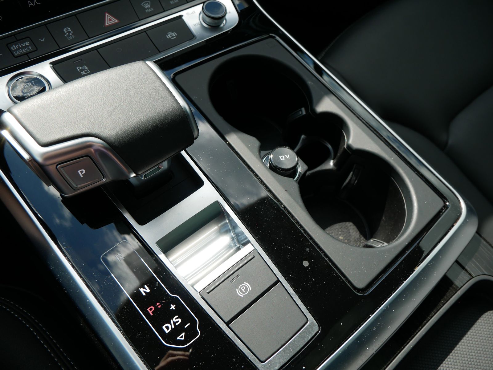 Thumbnail: 2025 Audi Q7 - 21