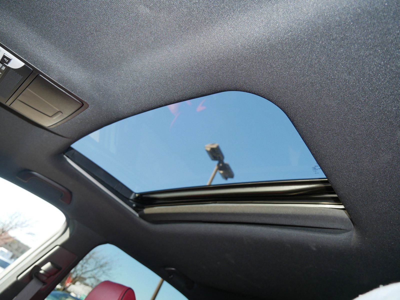 Thumbnail: 2019 Acura MDX - 19