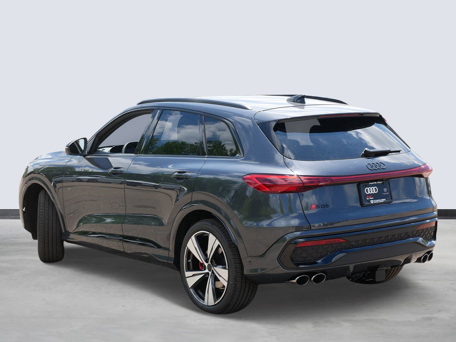 Thumbnail: 2026 Audi SQ5 - 3