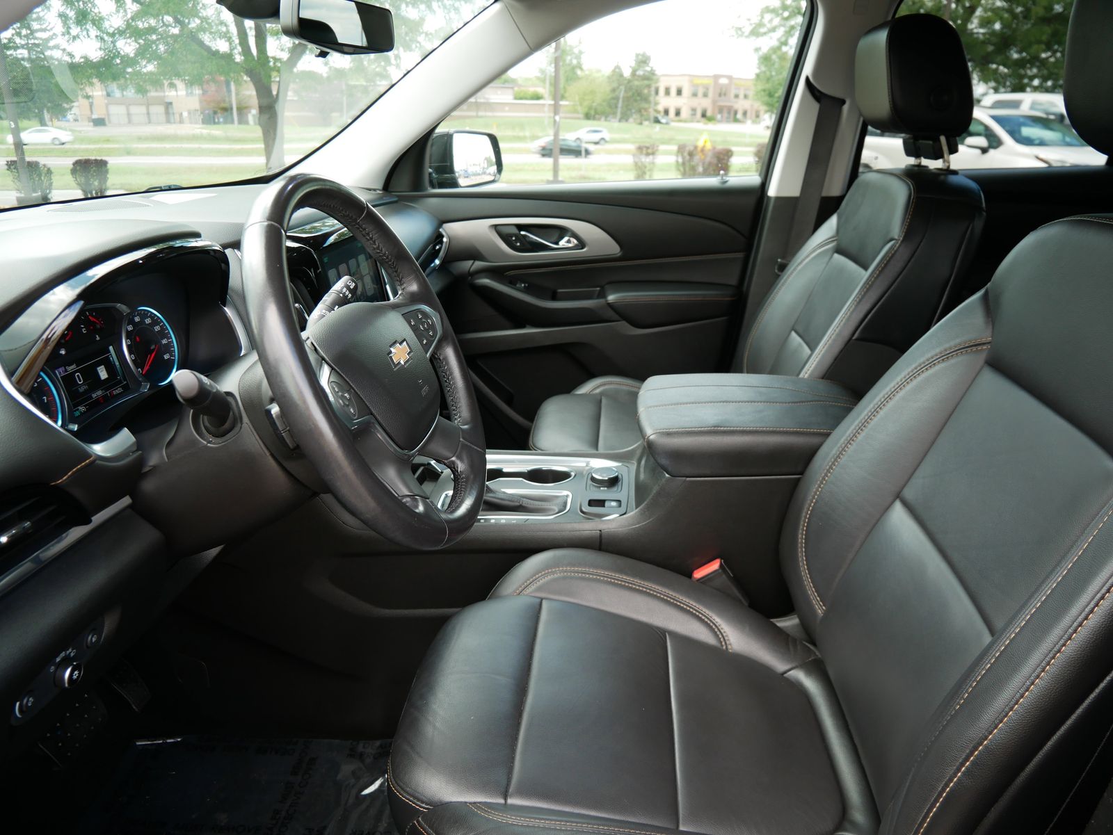 Thumbnail: 2018 Chevrolet Traverse - 8