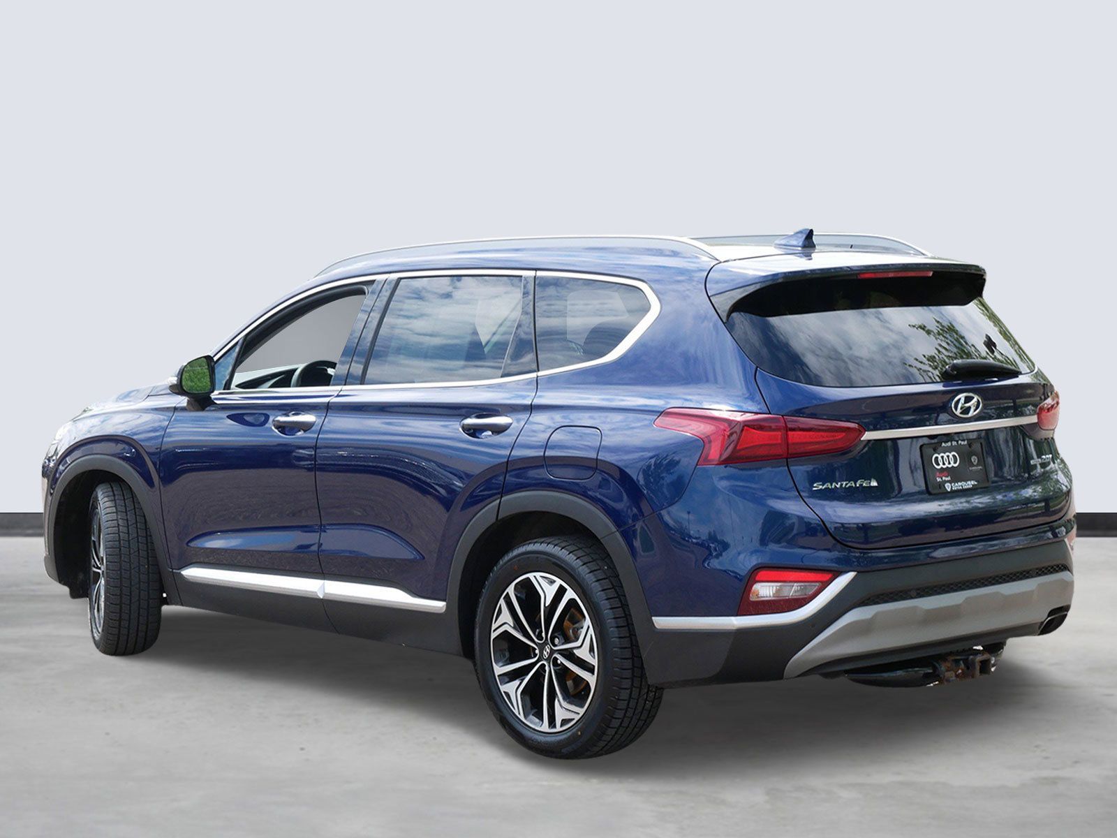 Thumbnail: 2019 Hyundai Santa Fe - 3