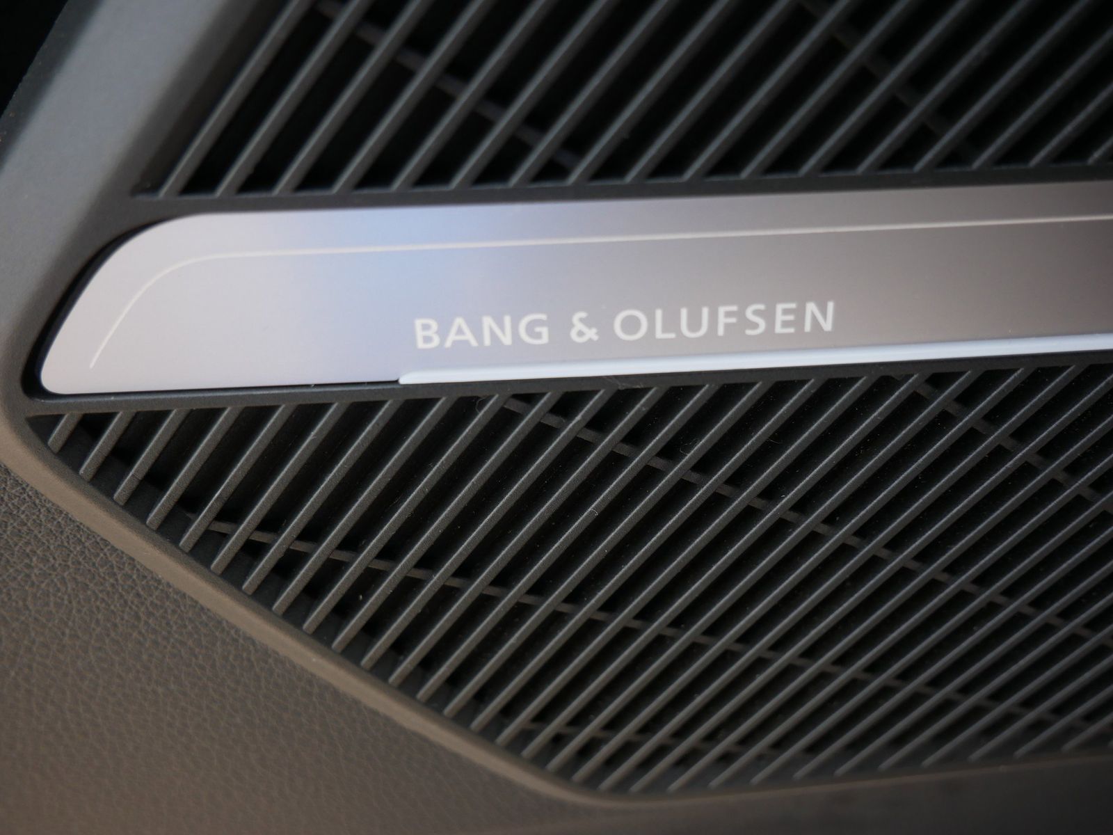 Thumbnail: 2023 Audi Q5 - 32