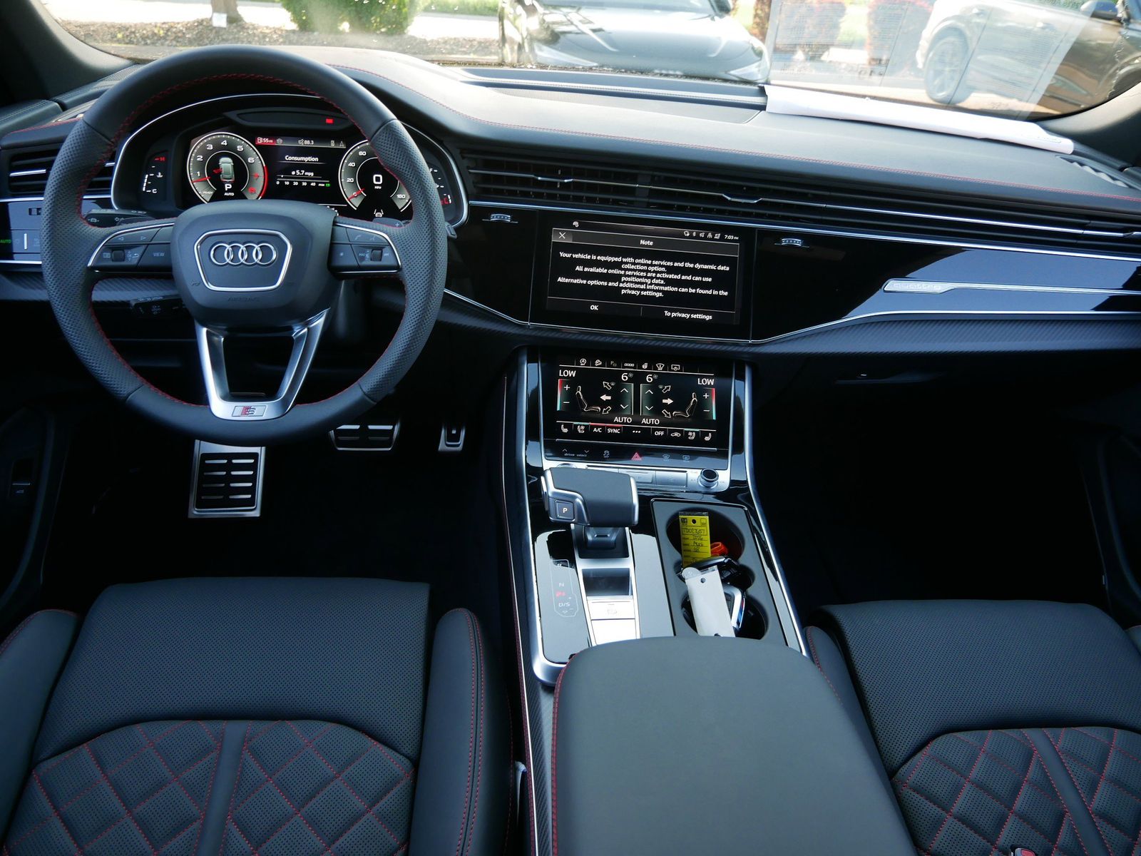 Thumbnail: 2026 Audi Q8 - 12