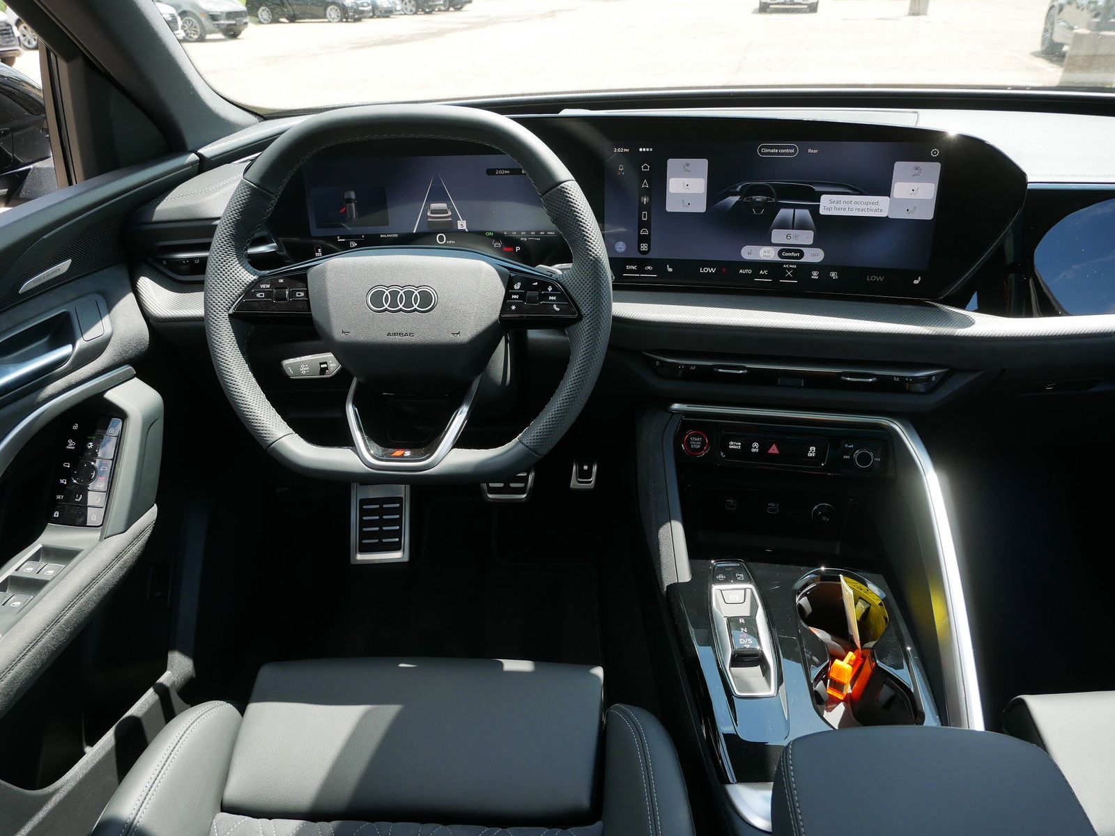 Thumbnail: 2026 Audi SQ5 - 11