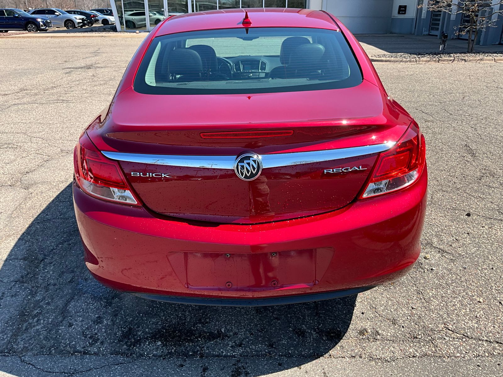 Thumbnail: 2012 Buick Regal - 8