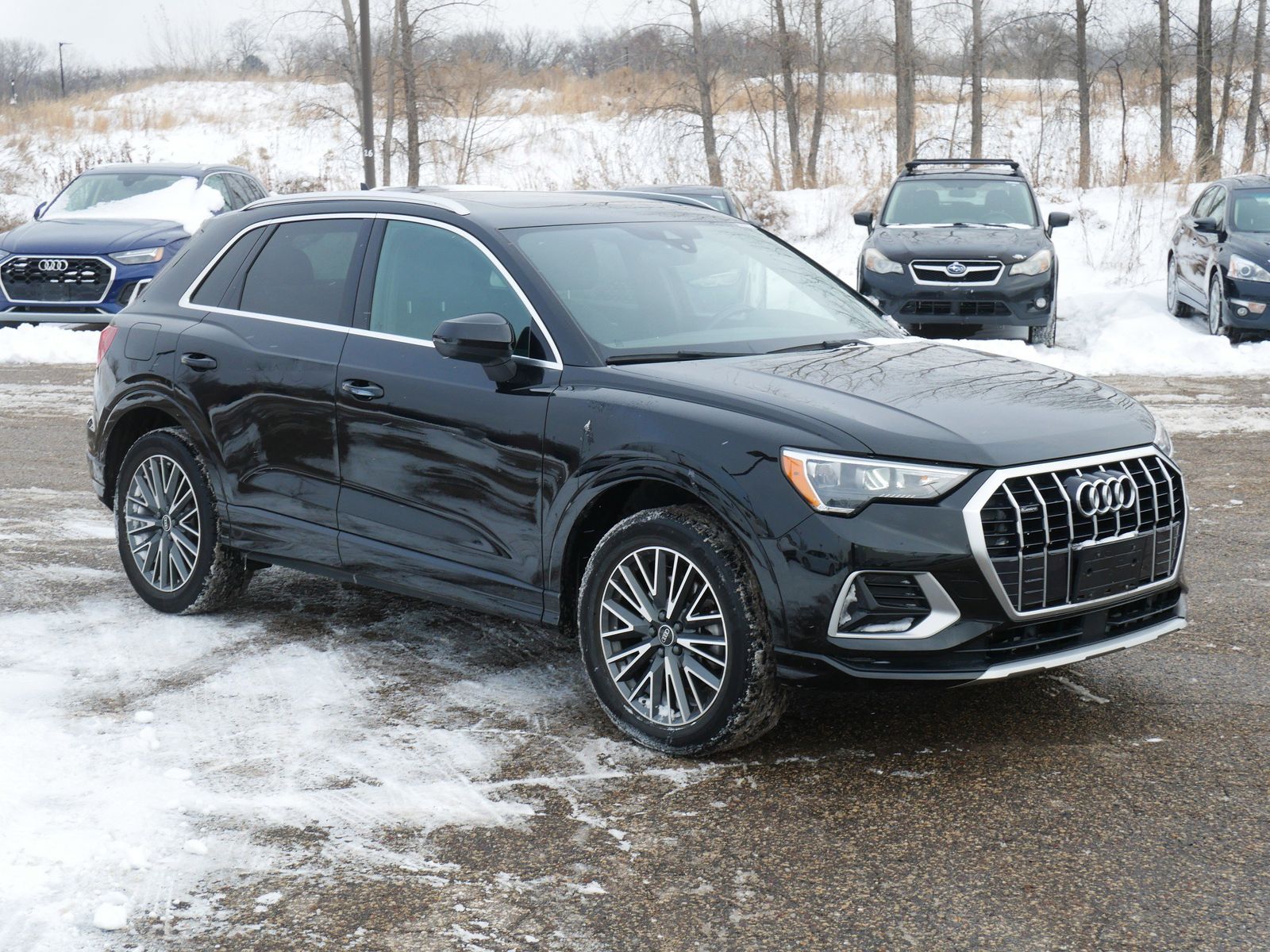 Thumbnail: 2022 Audi Q3 - 6