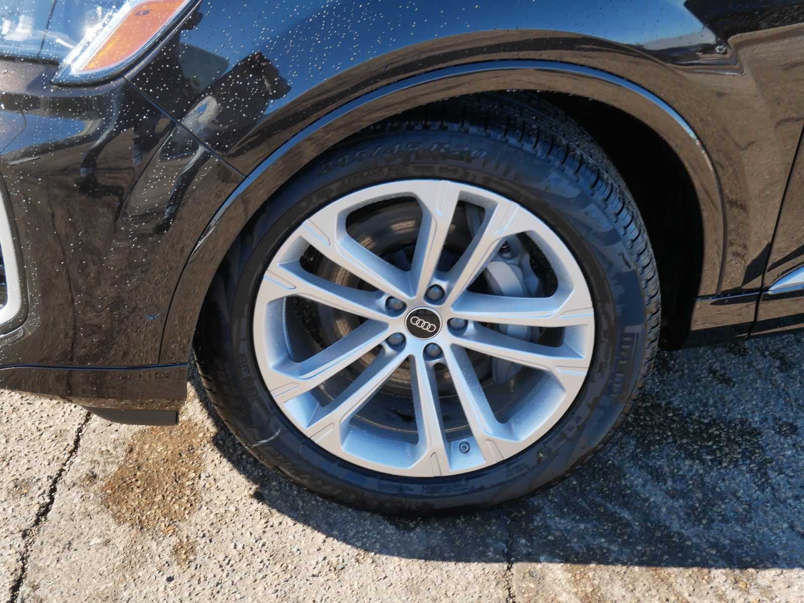 Thumbnail: 2026 Audi Q7 - 7