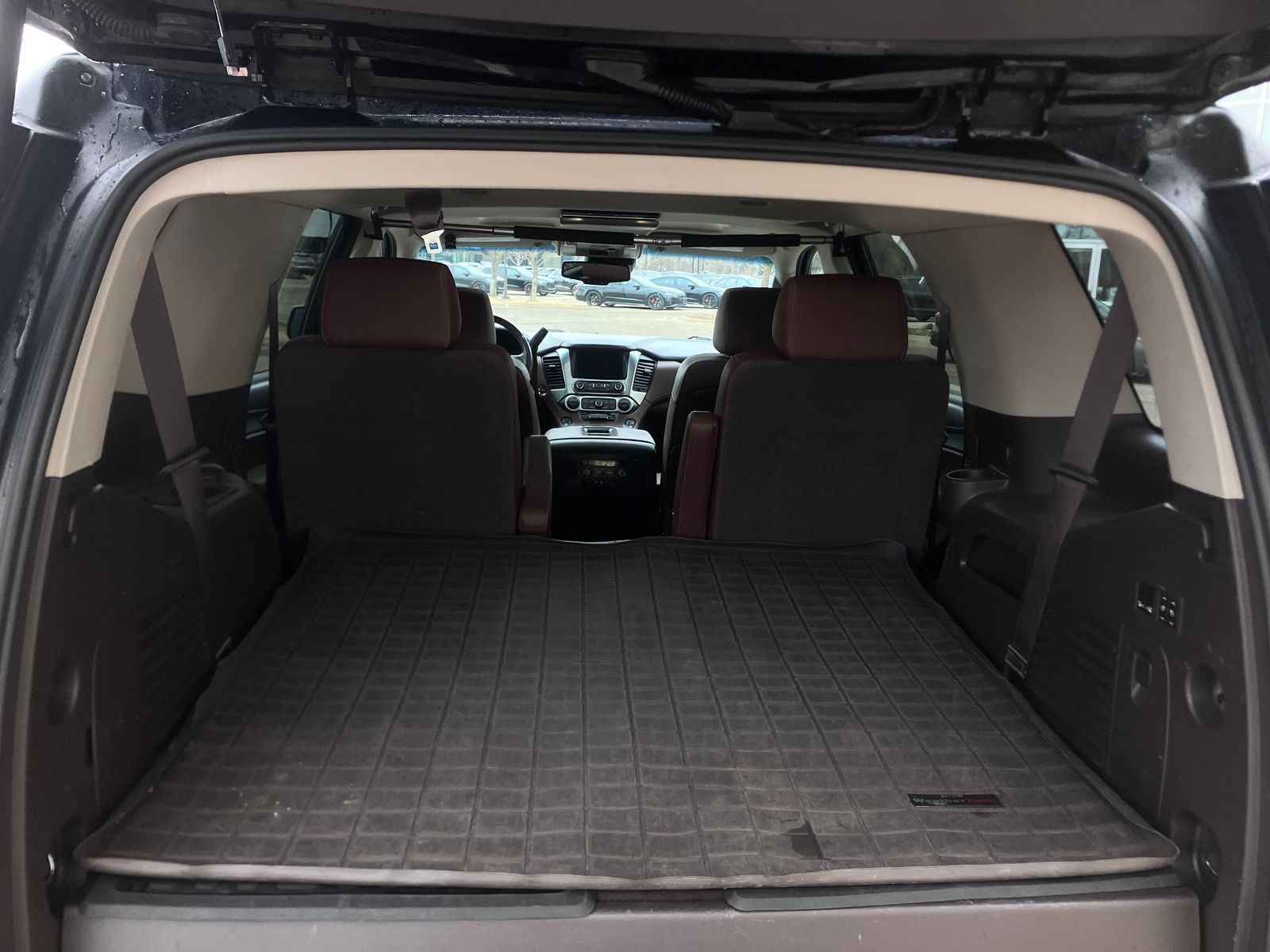 Thumbnail: 2016 Chevrolet Tahoe - 9