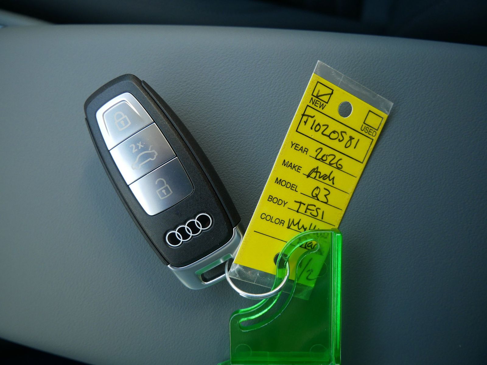 Thumbnail: 2026 Audi Q3 - 30