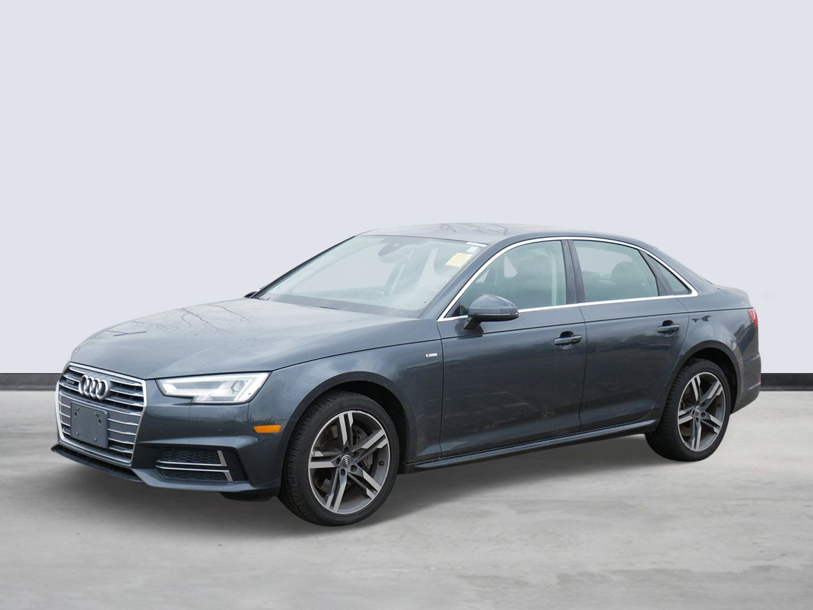 Thumbnail: 2017 Audi A4 - 1
