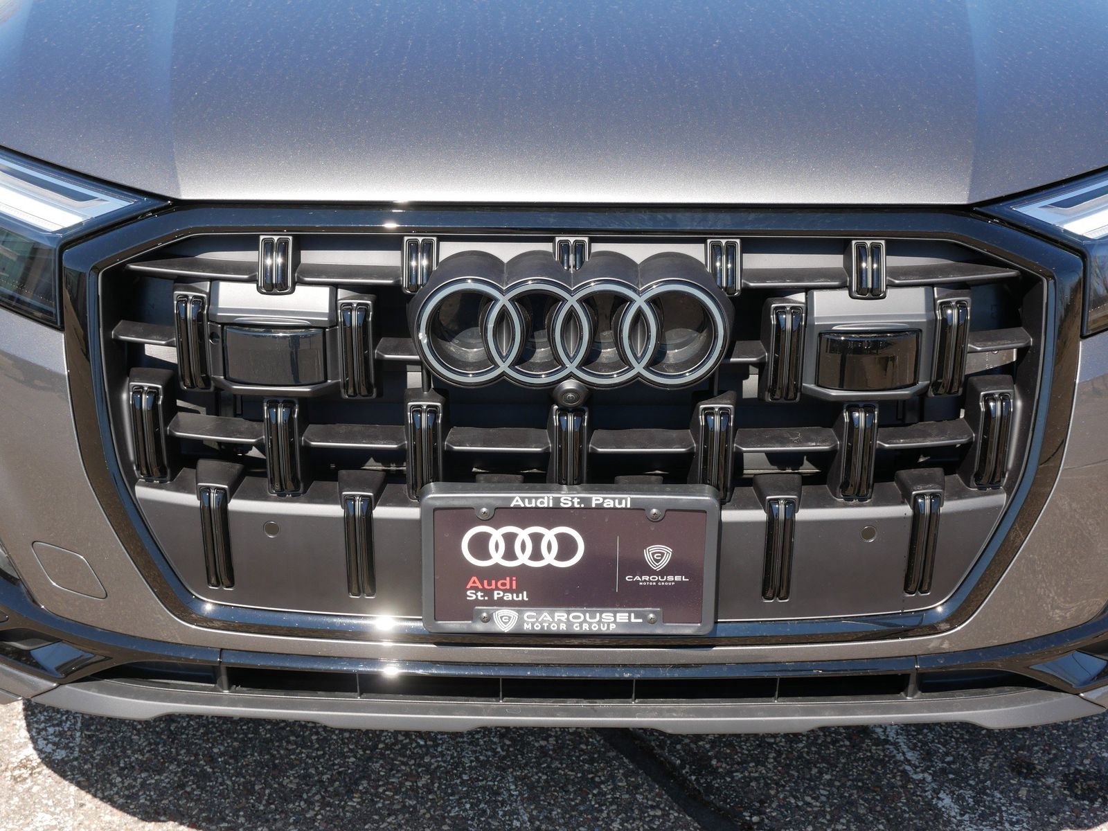 Thumbnail: 2026 Audi Q7 - 9