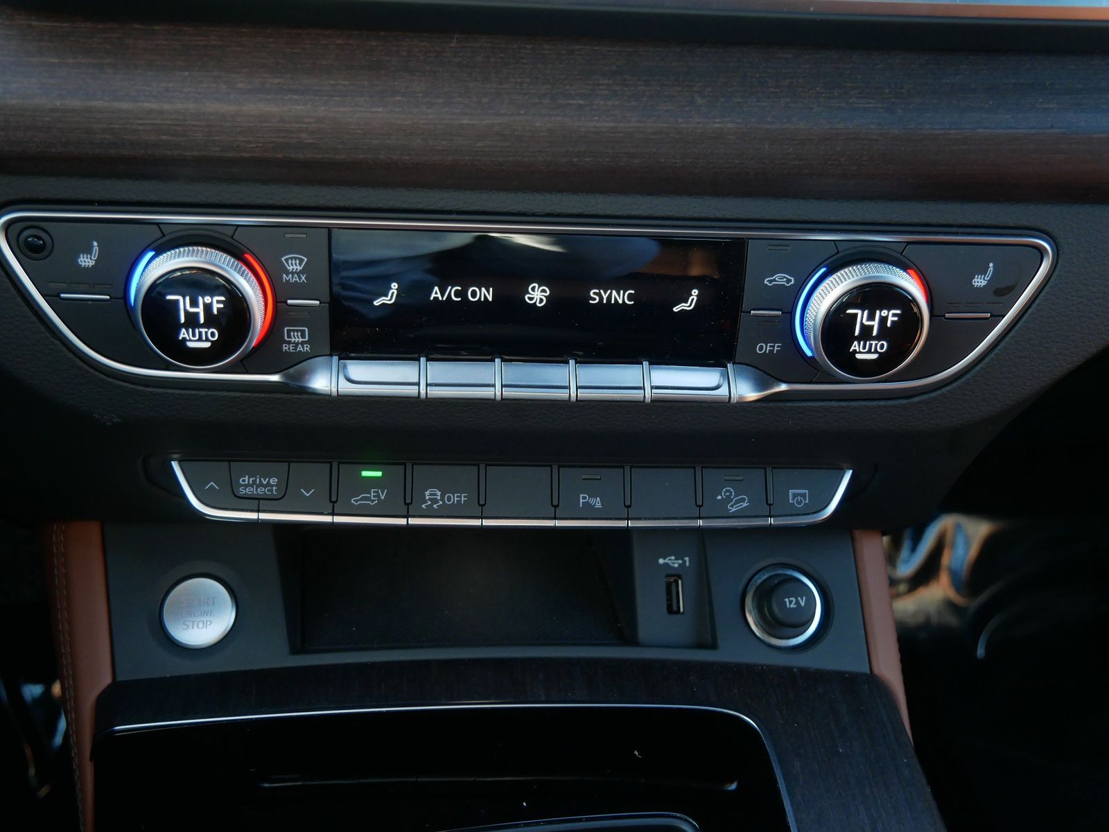 Thumbnail: 2025 Audi Q5 - 19