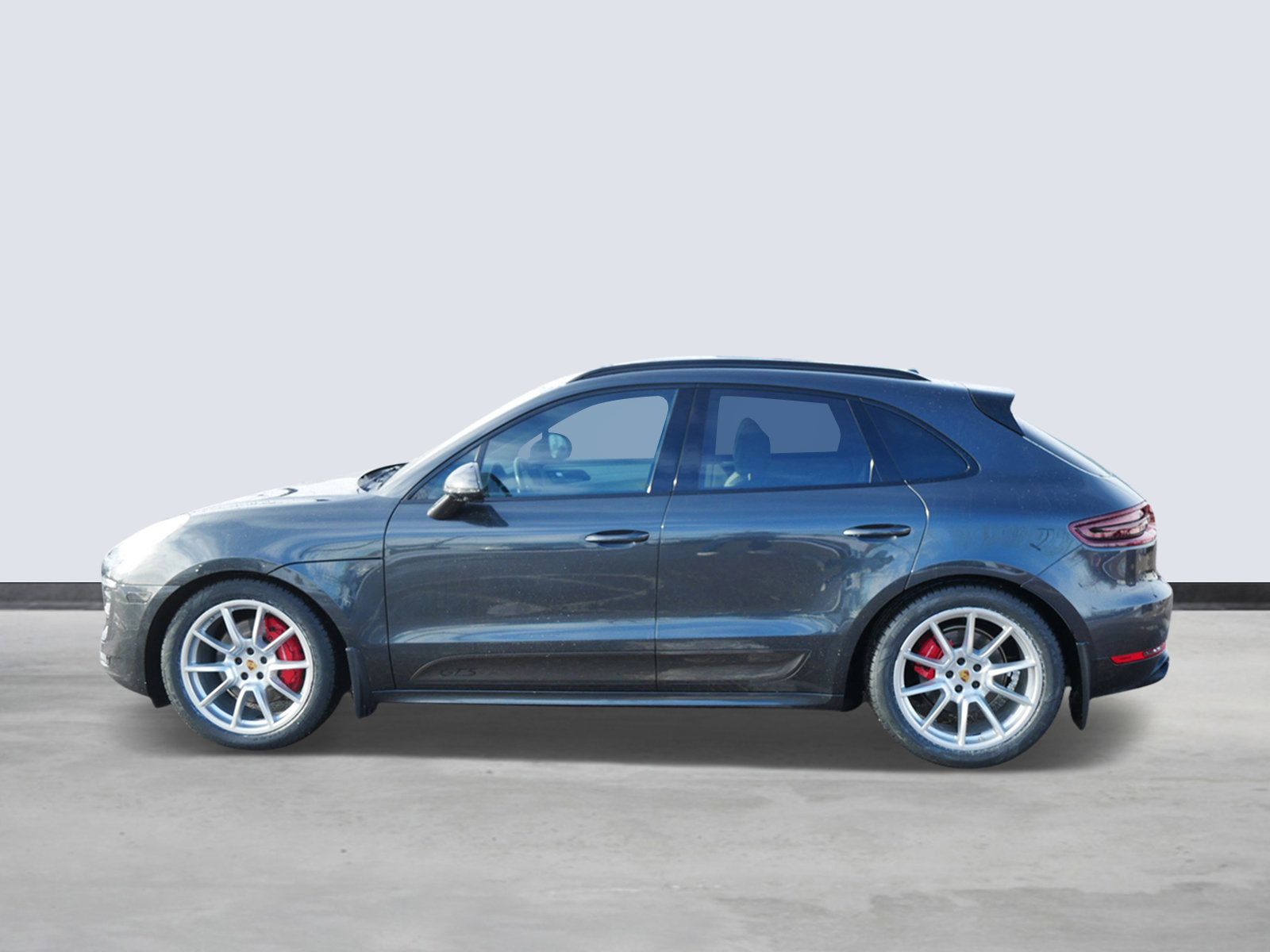 Thumbnail: 2017 Porsche Macan - 2