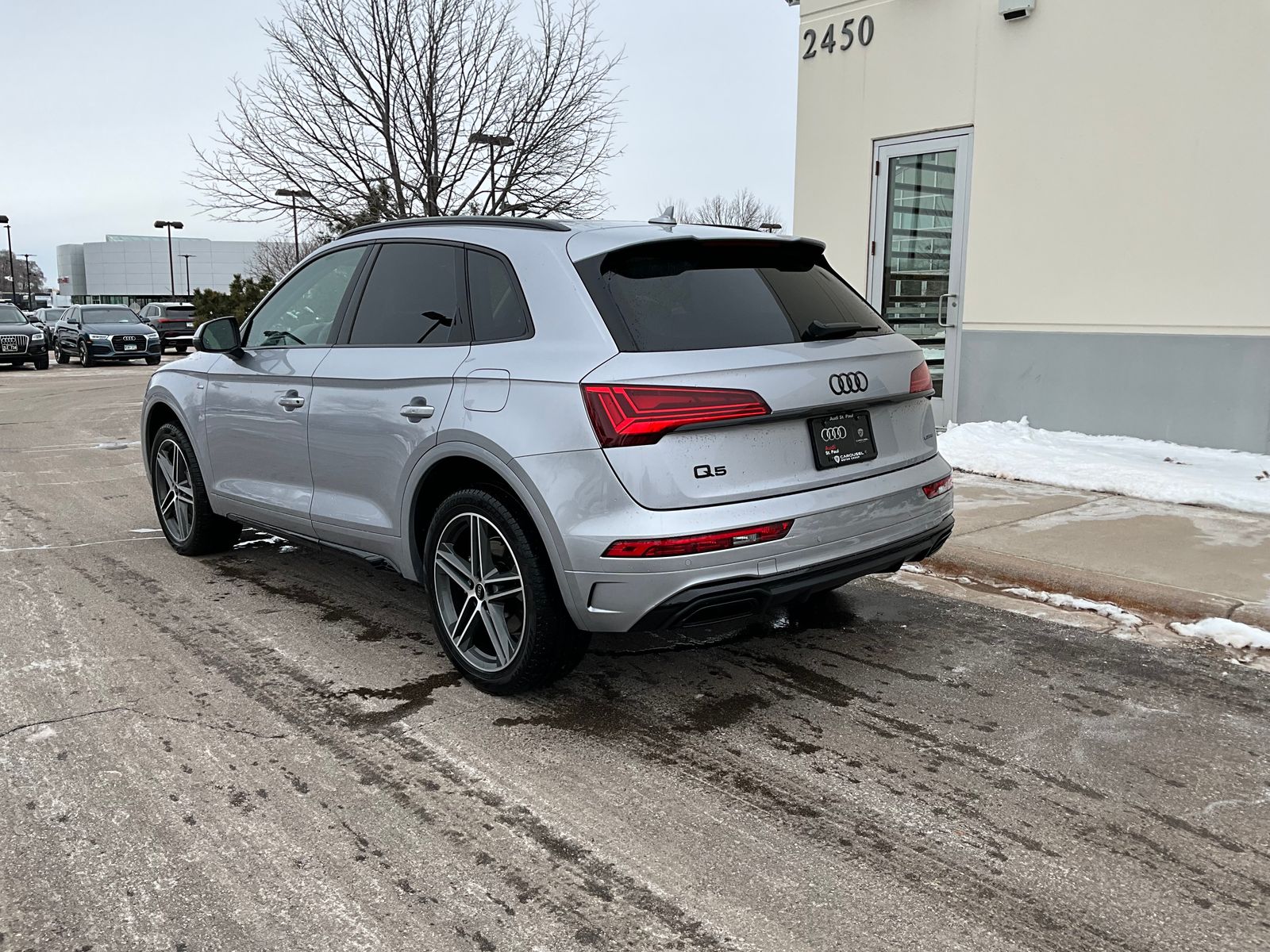 Thumbnail: 2023 Audi Q5 - 6