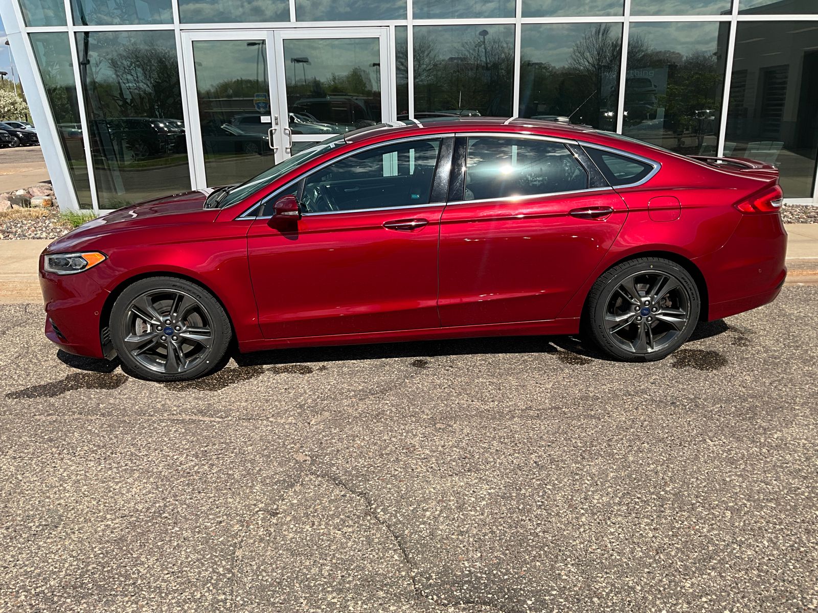 Thumbnail: 2017 Ford Fusion - 3