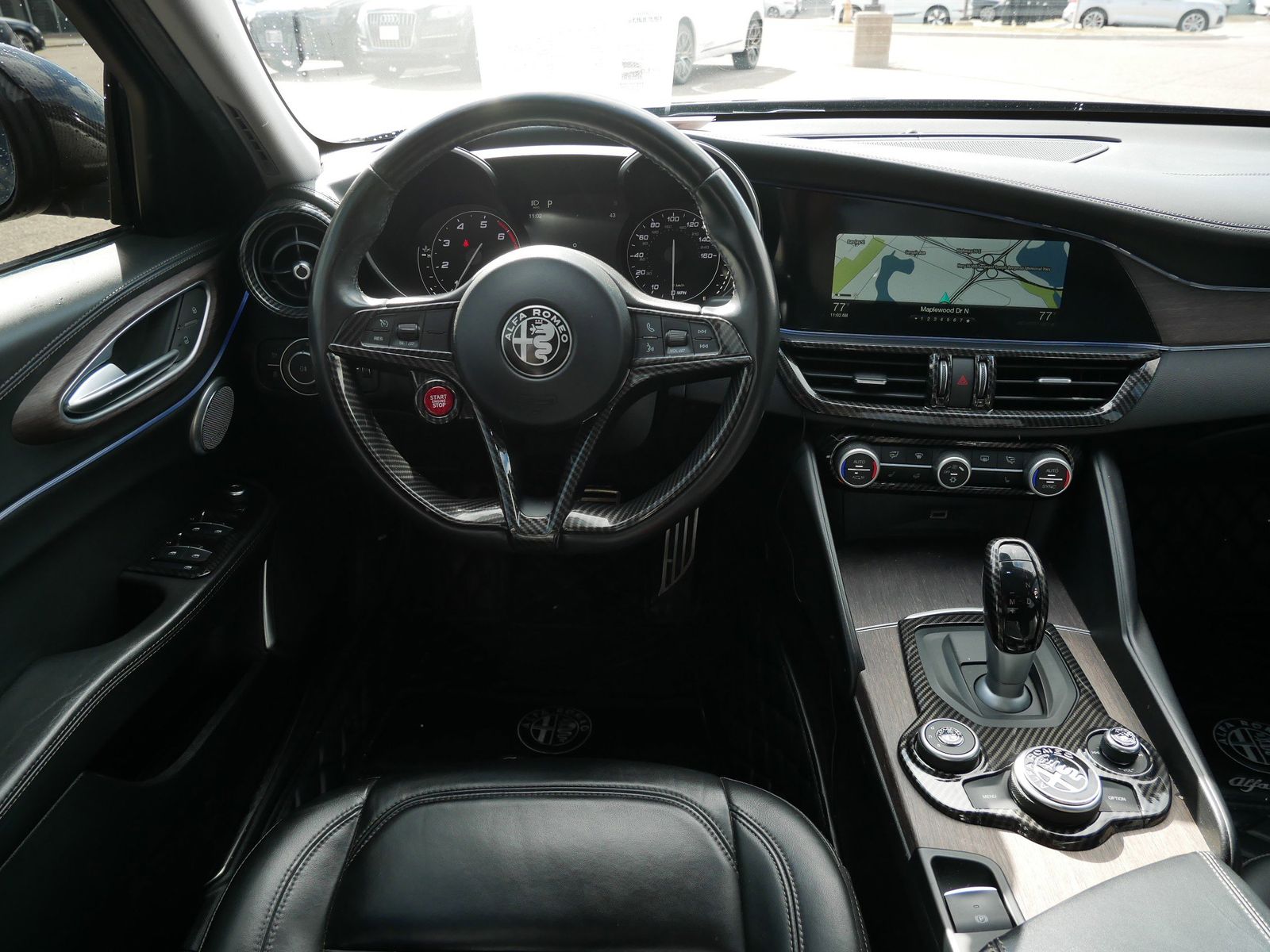 Thumbnail: 2017 Alfa Romeo Giulia - 13