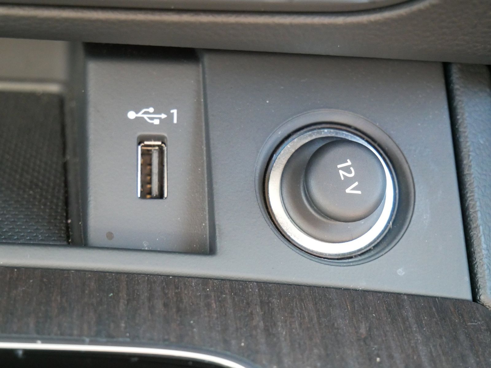 Thumbnail: 2025 Audi Q5 - 19