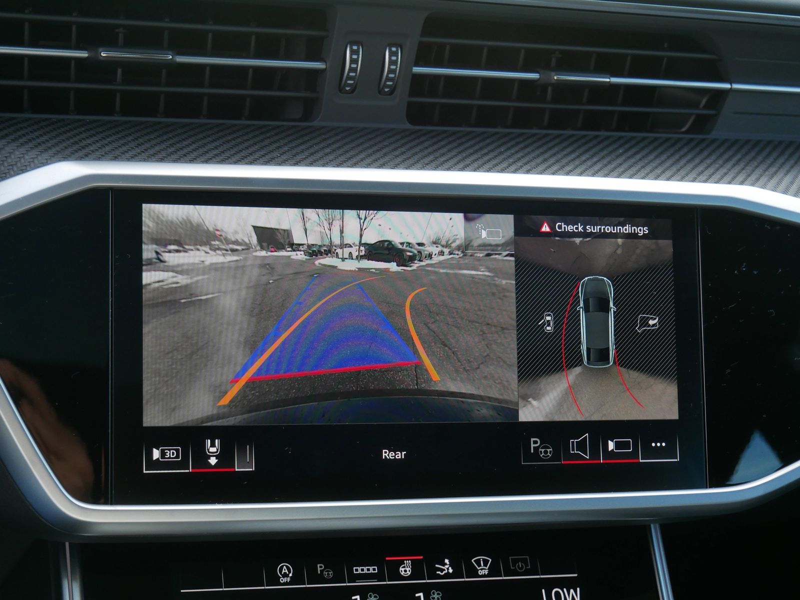 Thumbnail: 2026 Audi RS 7 - 24