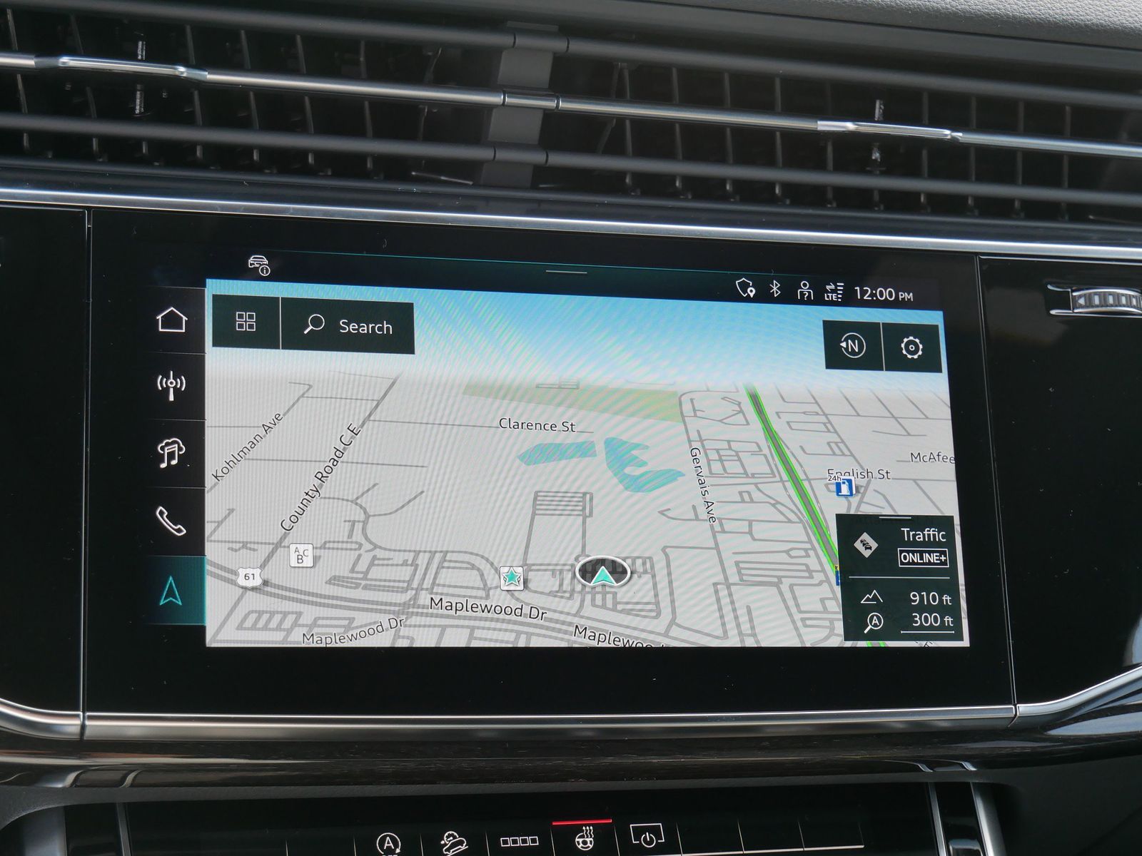 Thumbnail: 2026 Audi Q7 - 22