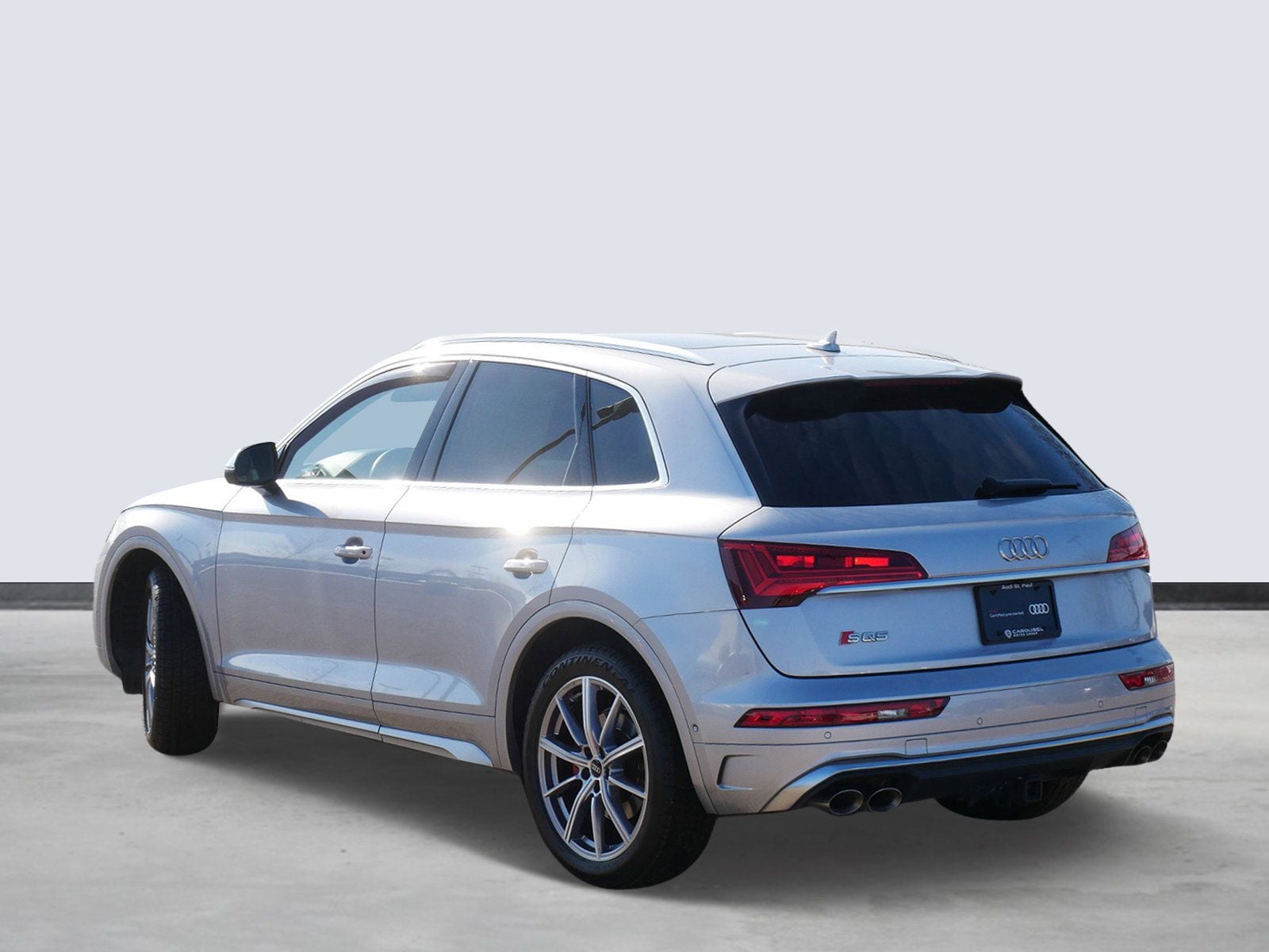 Thumbnail: 2023 Audi SQ5 - 3