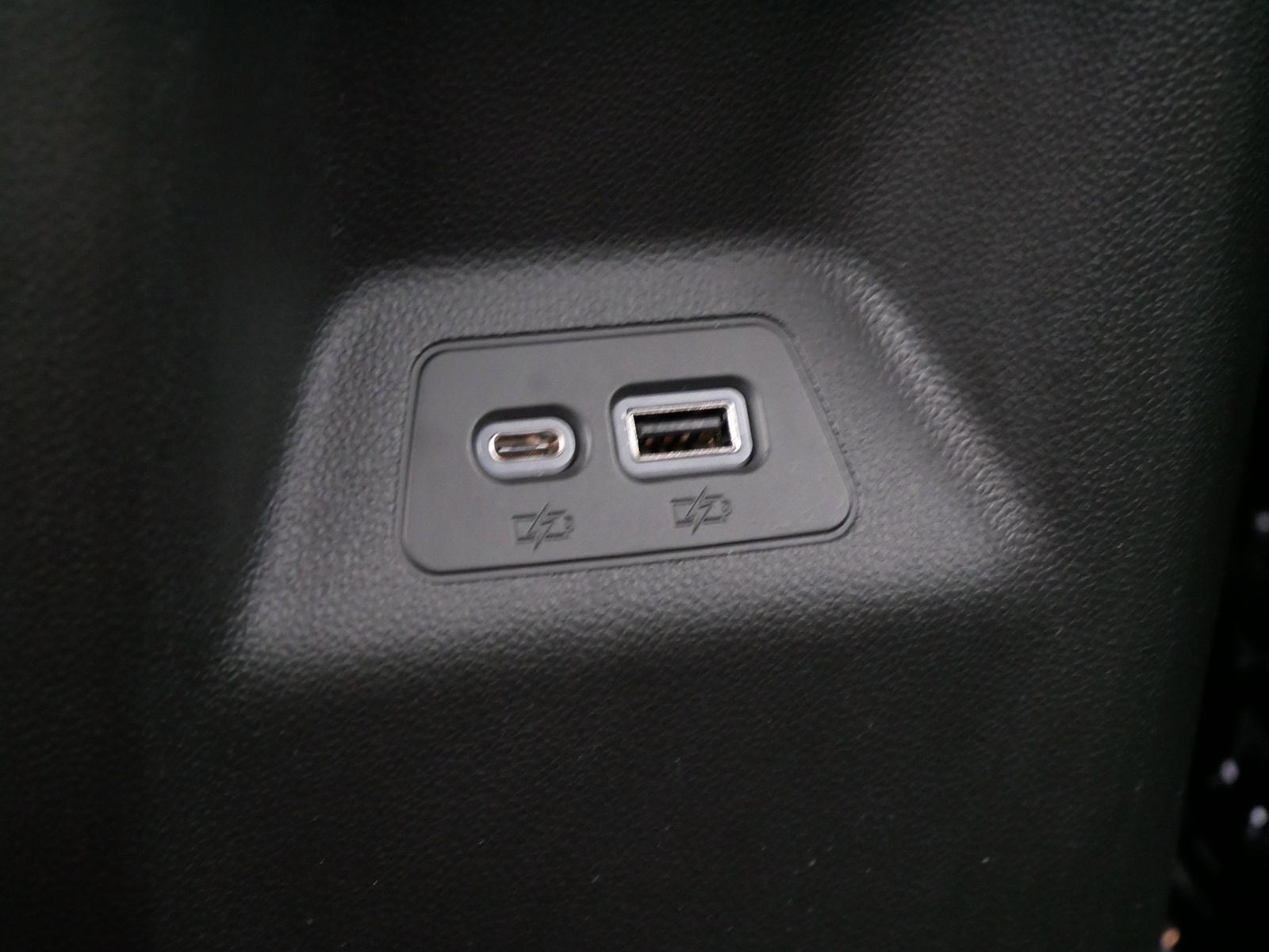 Thumbnail: 2023 Buick Envision - 15