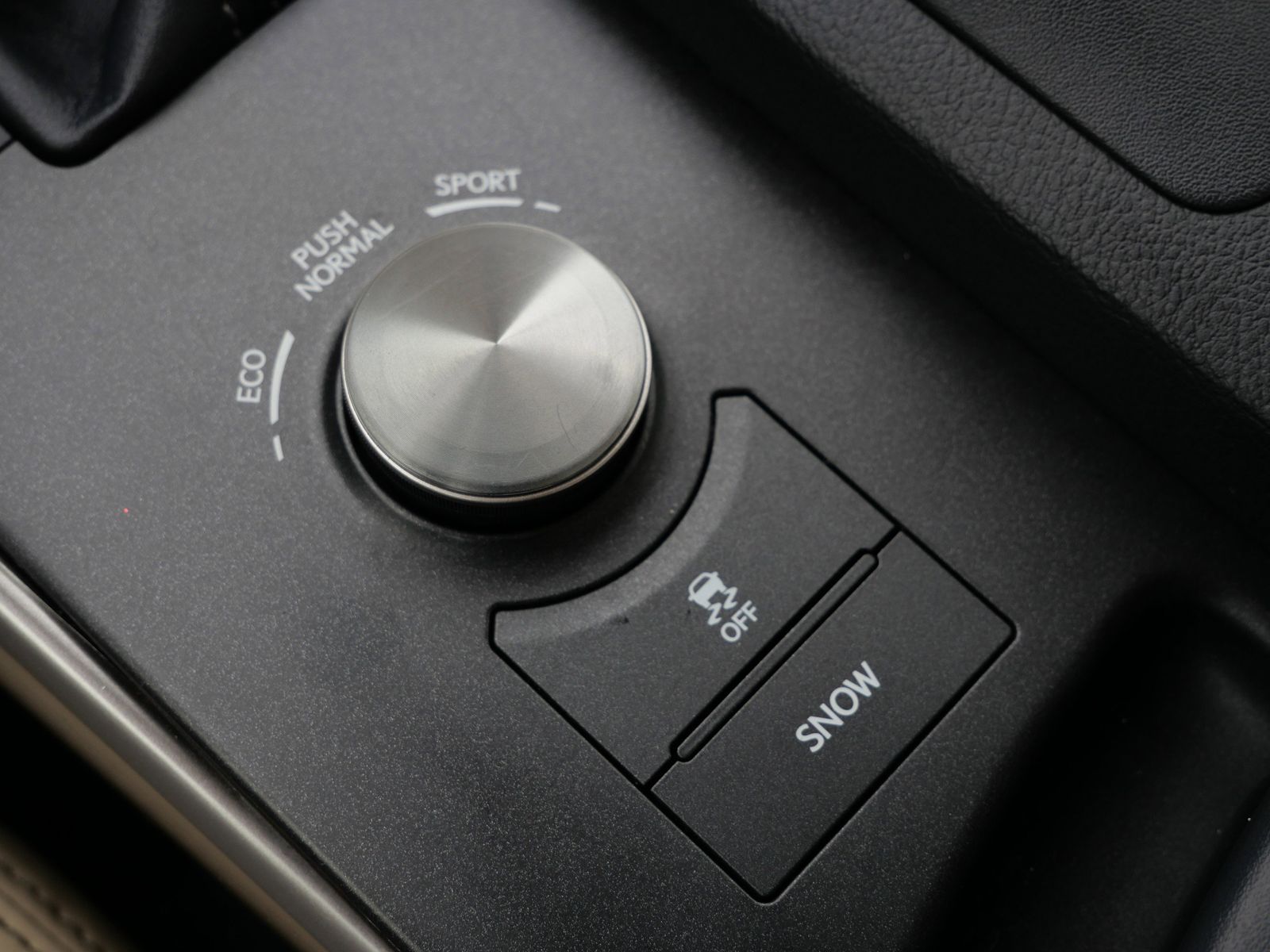 Thumbnail: 2015 Lexus IS - 22