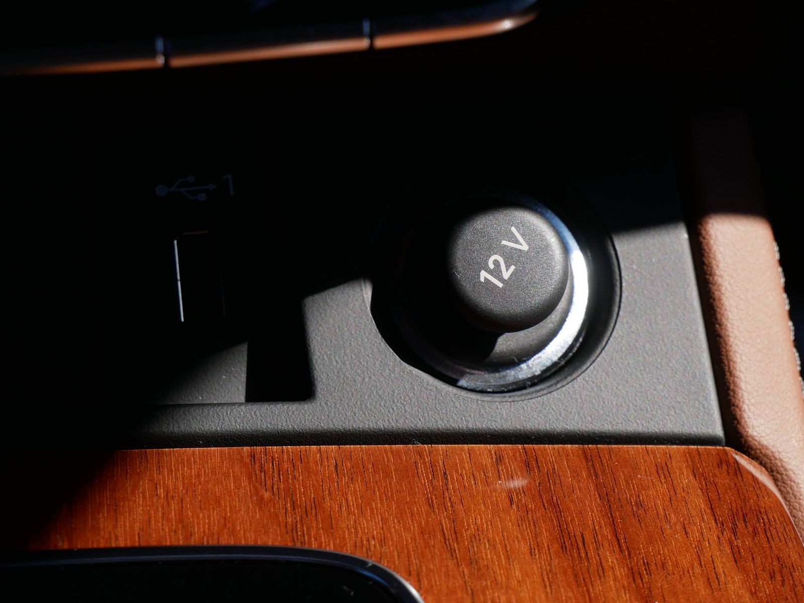 Thumbnail: 2023 Audi Q5 - 25