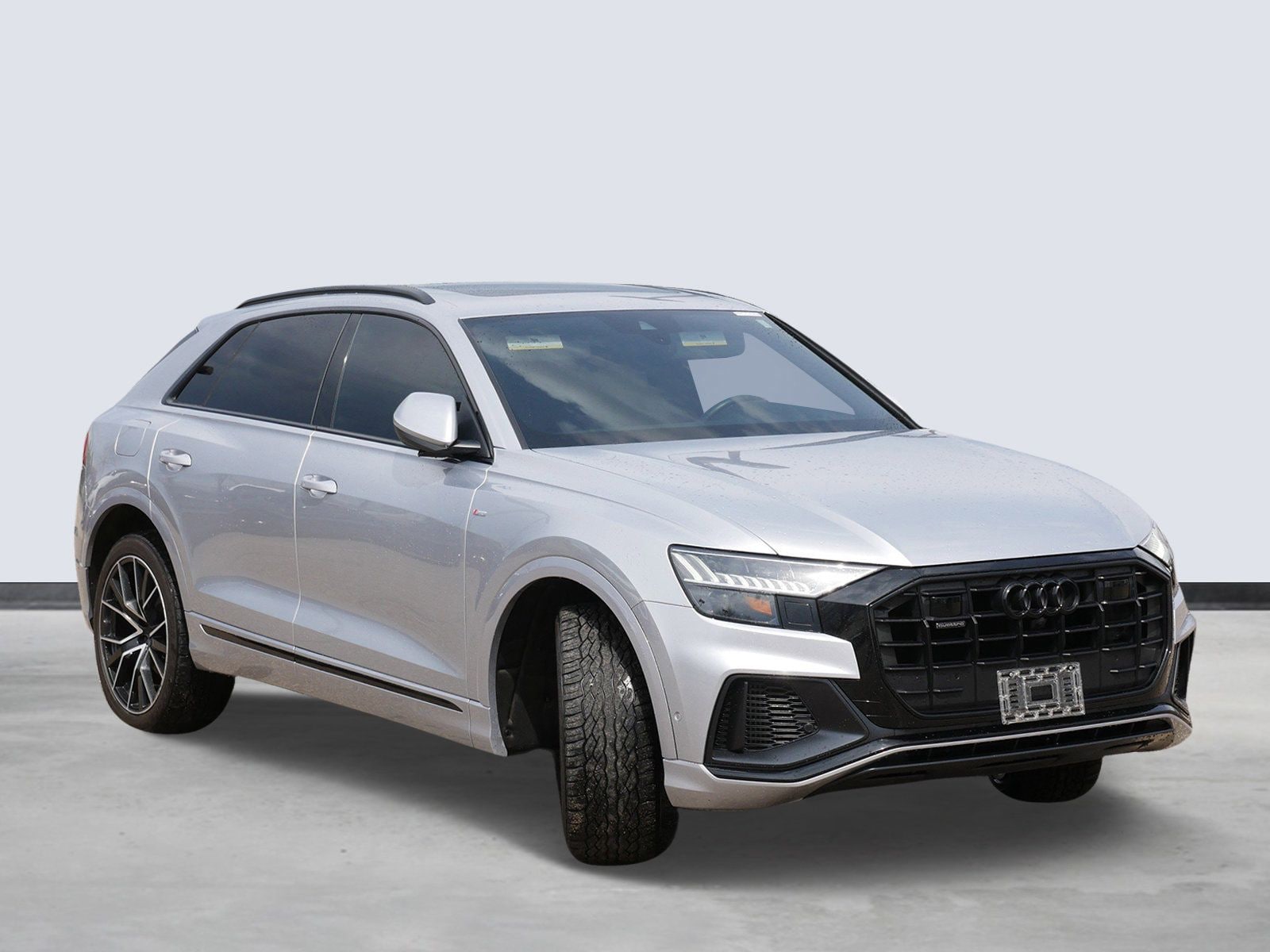 Thumbnail: 2021 Audi Q8 - 6