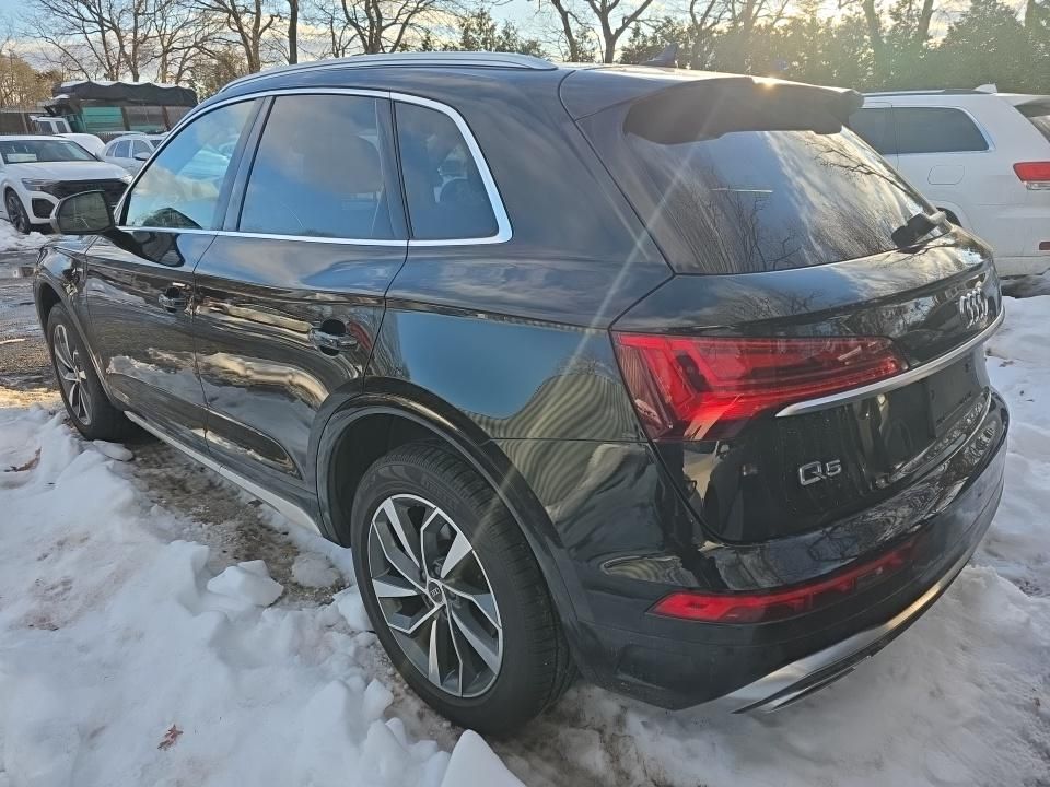 Thumbnail: 2023 Audi Q5 - 8
