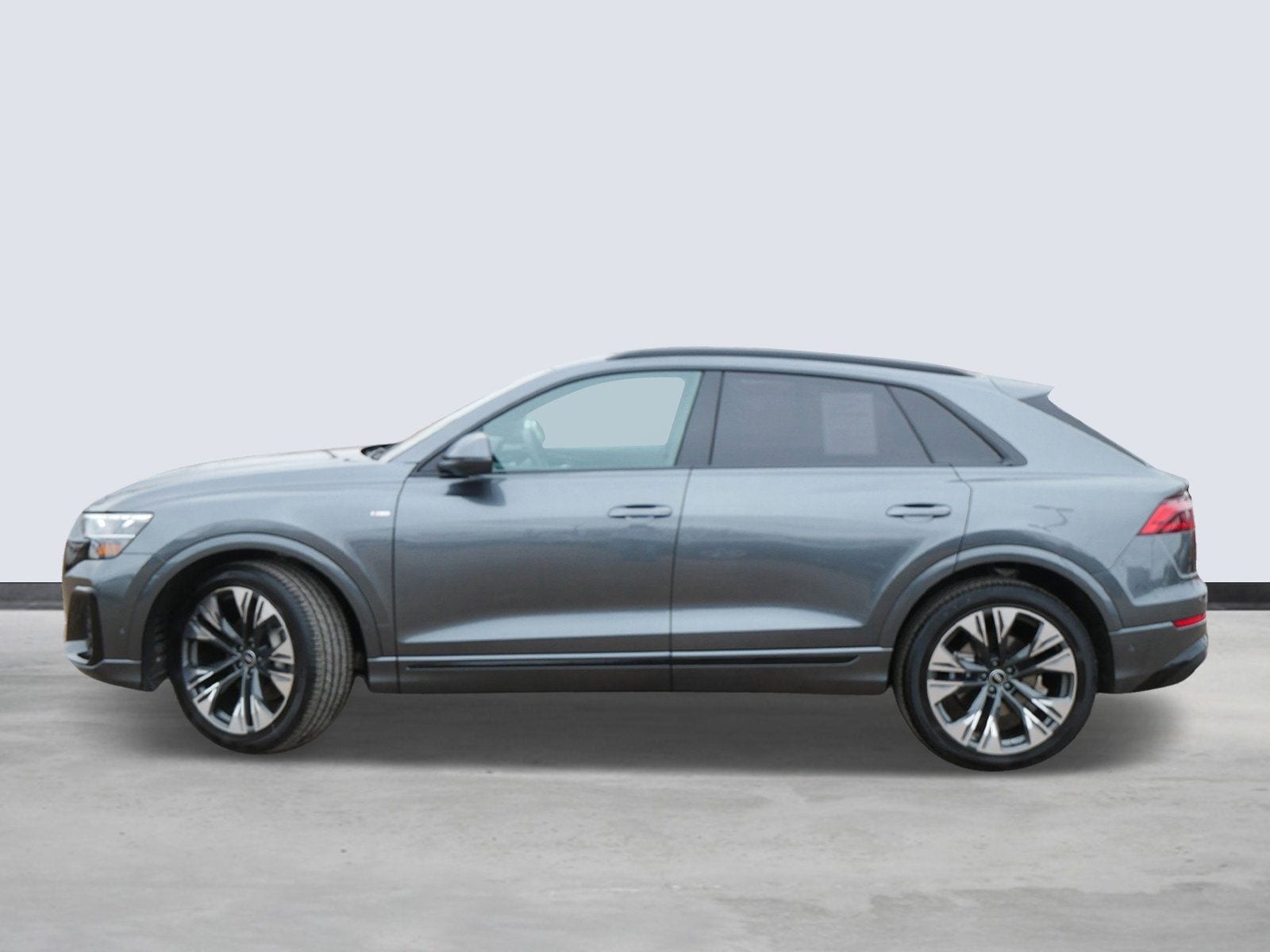 Thumbnail: 2025 Audi Q8 - 2