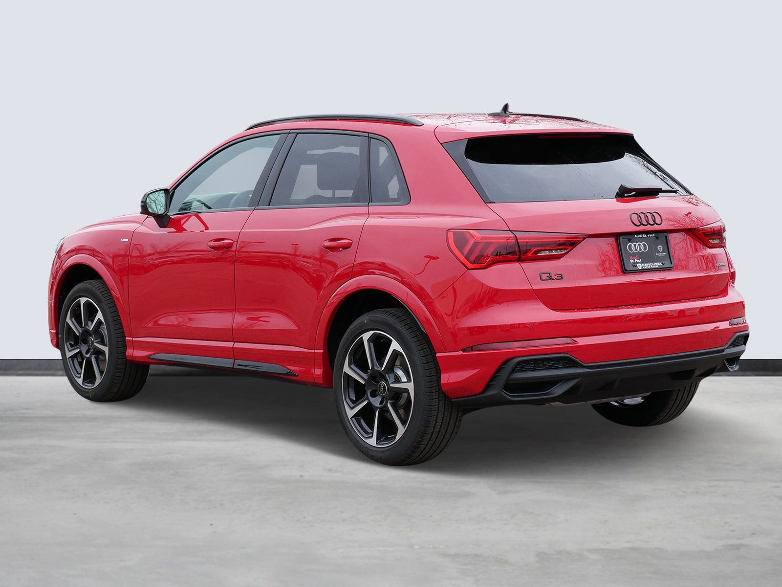 2025 Audi Q3 S line Premium Plus photo 3