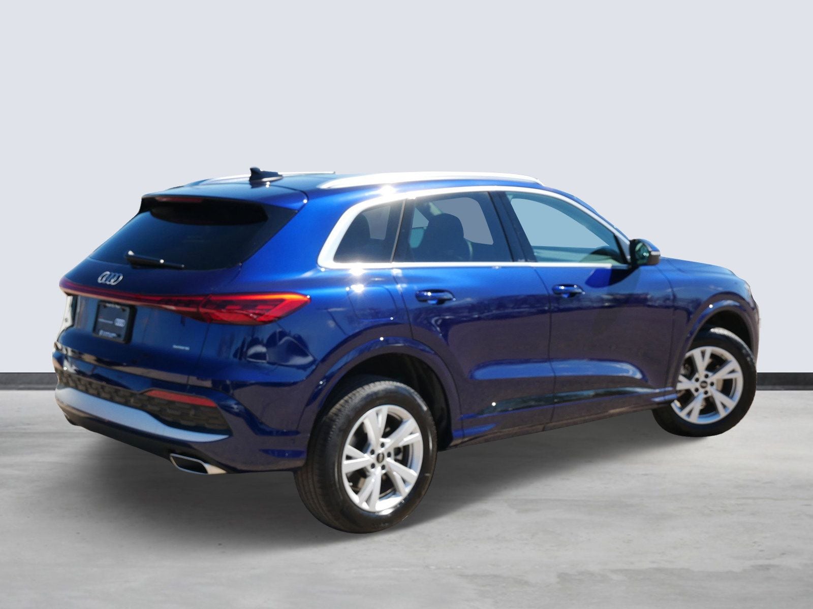 Thumbnail: 2025 Audi Q5 - 4