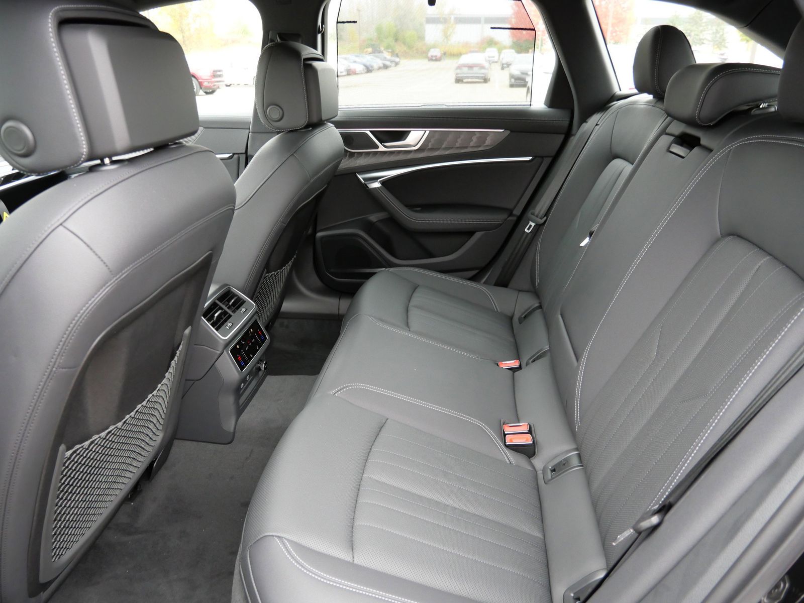 Thumbnail: 2026 Audi A6 - 9