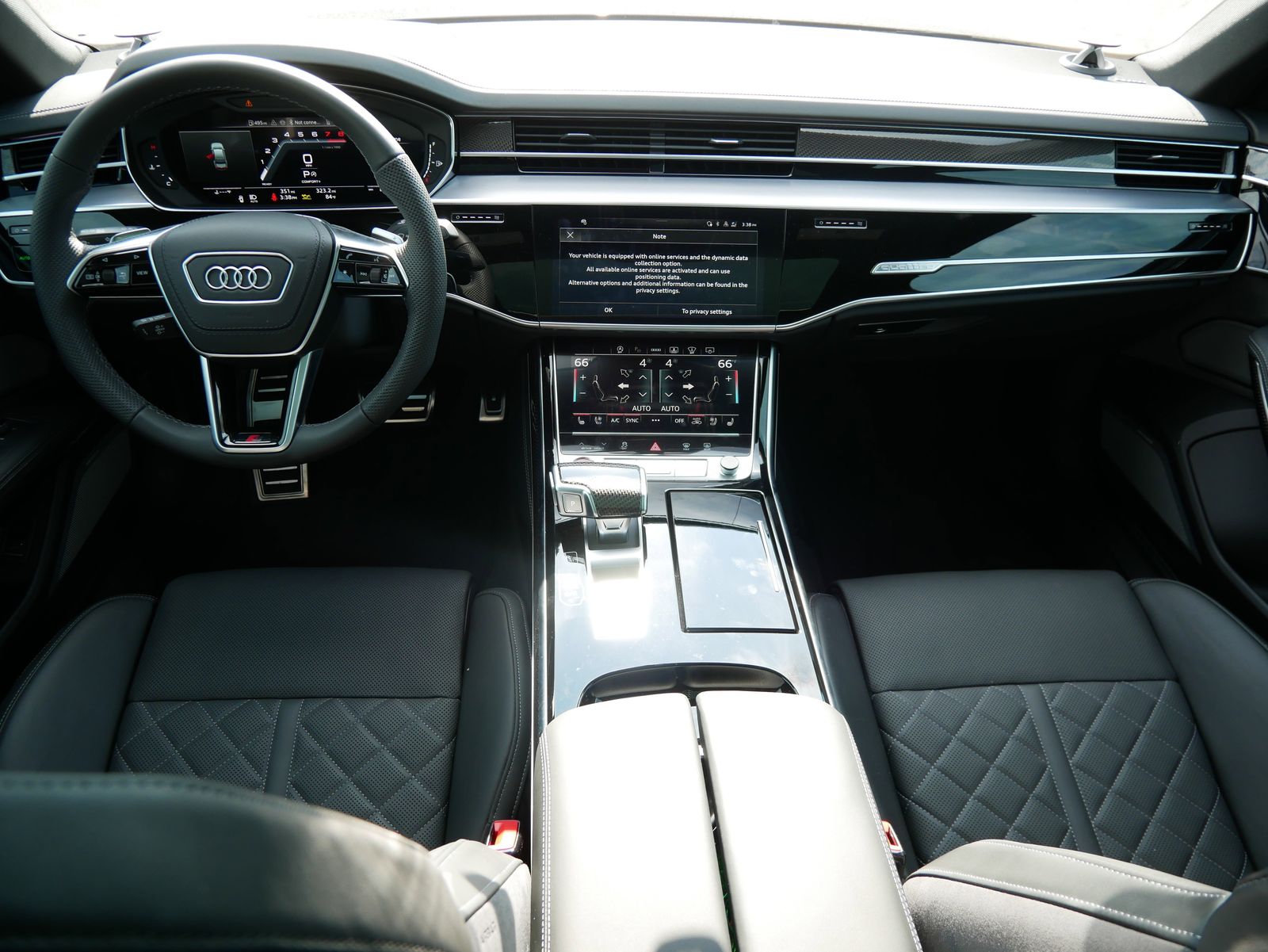 Thumbnail: 2025 Audi S8 - 13