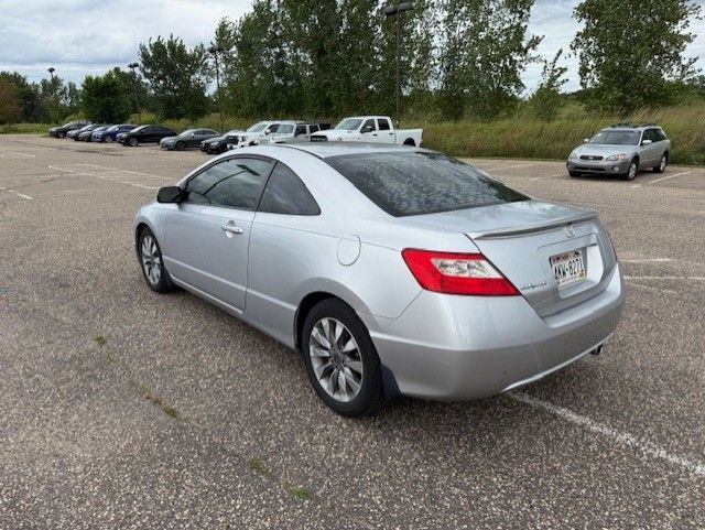 Thumbnail: 2009 Honda Civic - 2