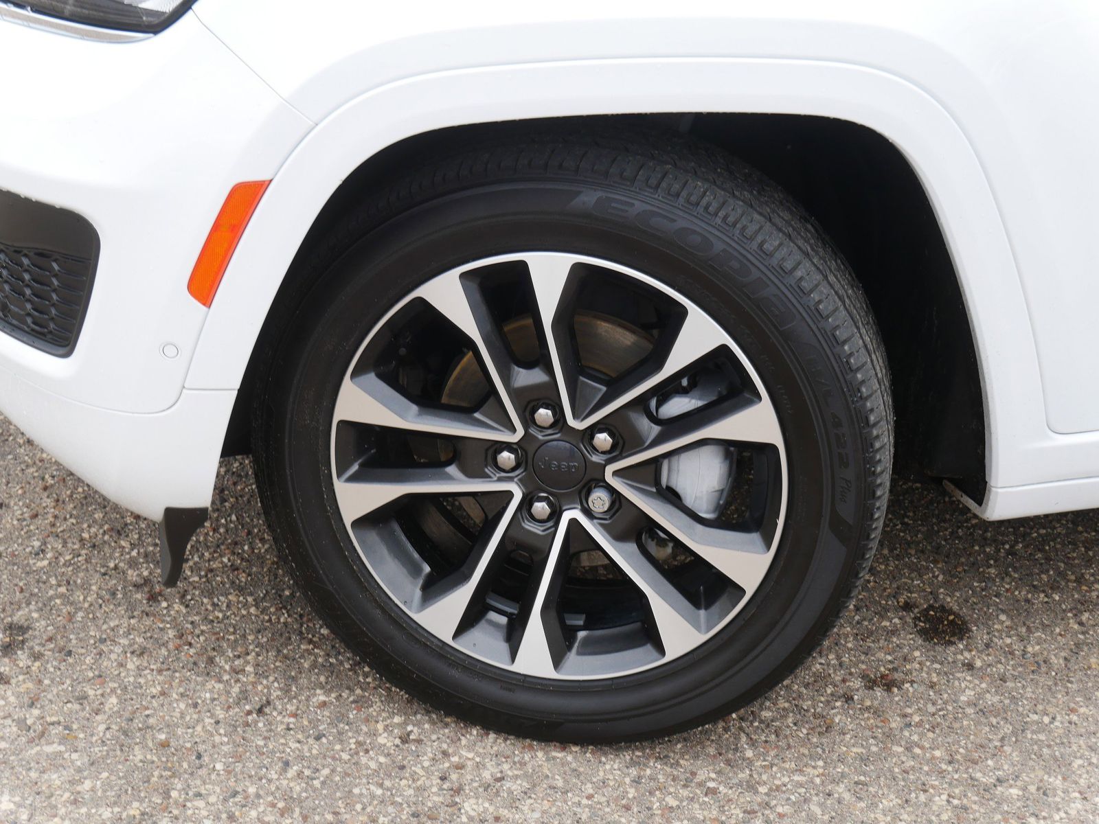 Thumbnail: 2022 Jeep Grand Cherokee - 7