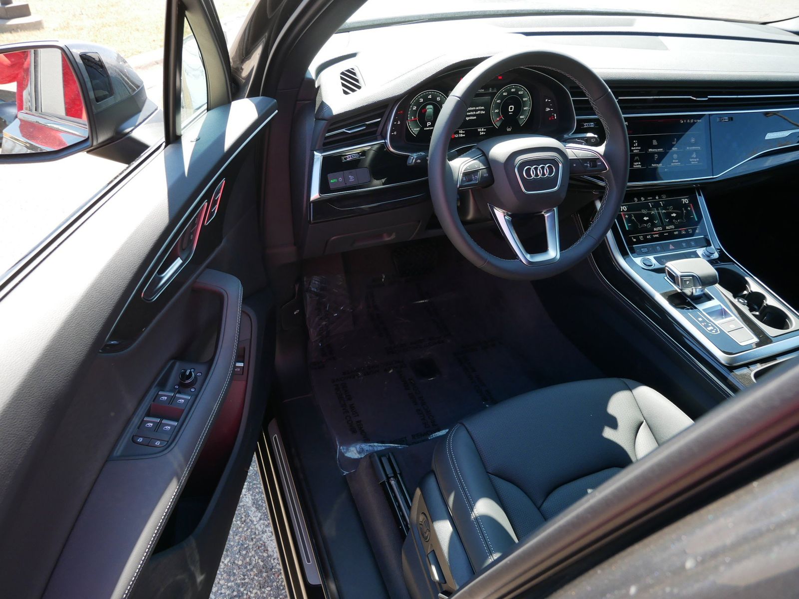 Thumbnail: 2026 Audi Q7 - 10
