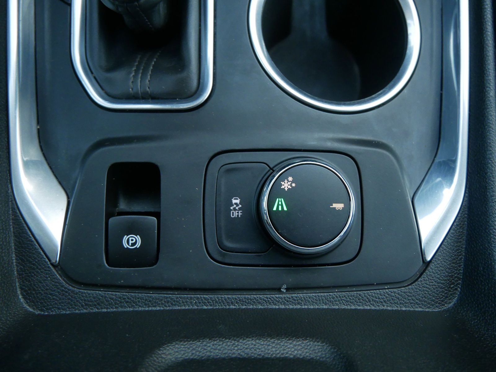 Thumbnail: 2019 Chevrolet Traverse - 19