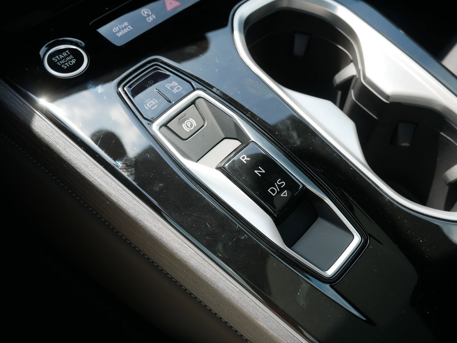 Thumbnail: 2026 Audi A6 - 23