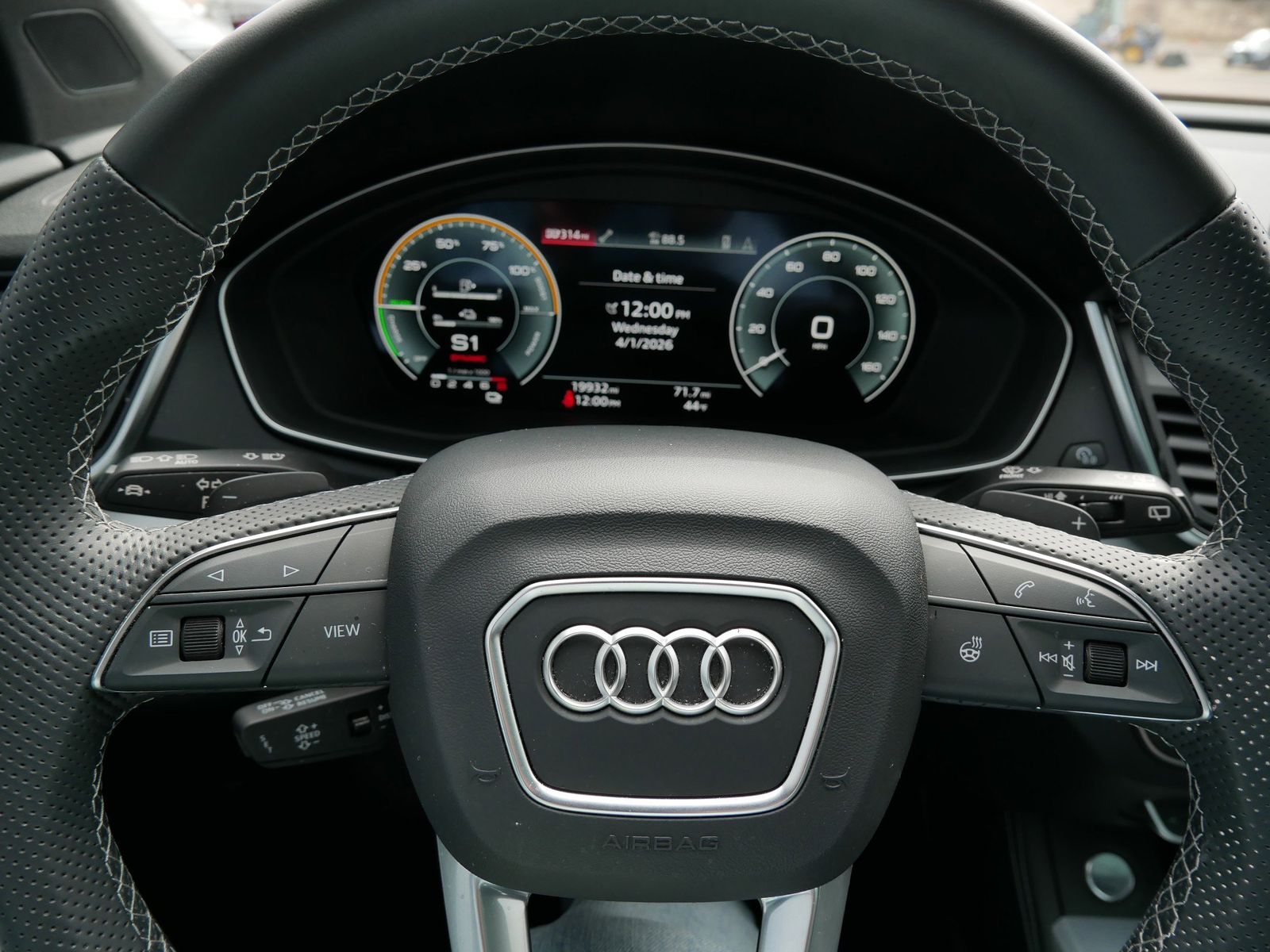 Thumbnail: 2023 Audi Q5 - 21