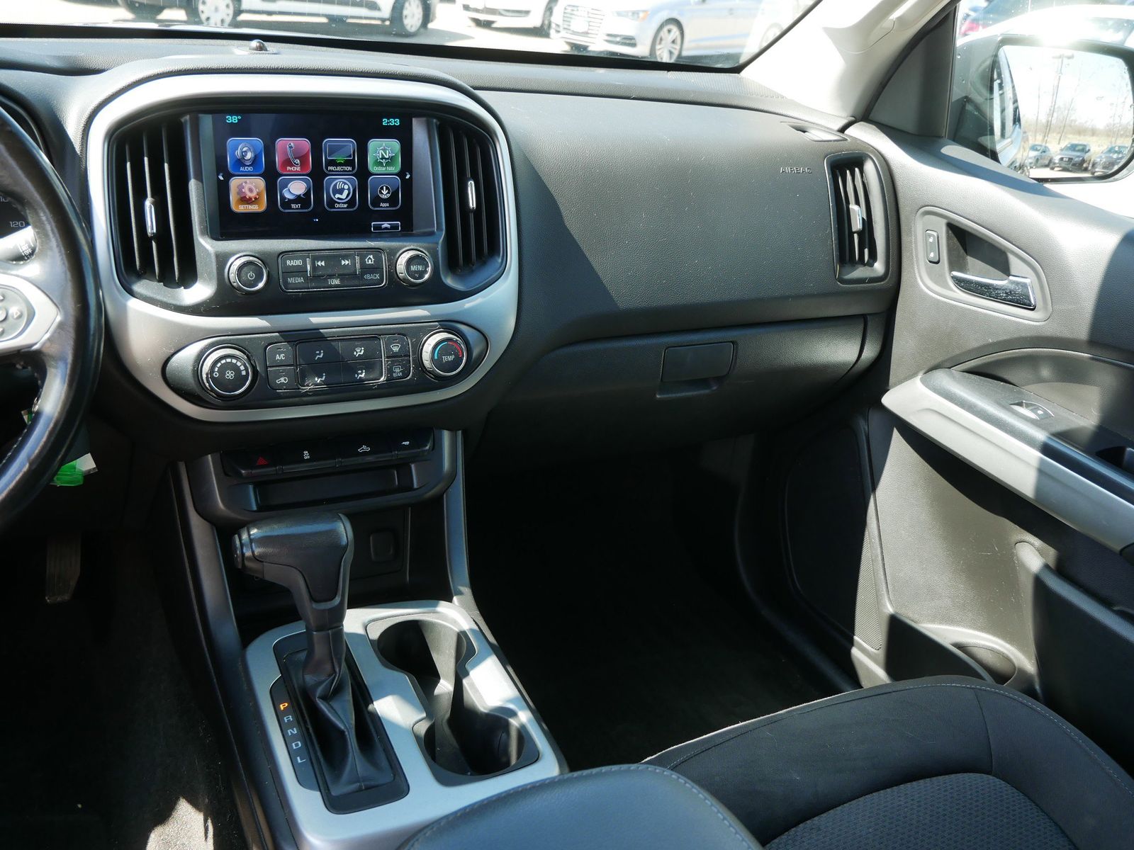 Thumbnail: 2017 Chevrolet Colorado - 14