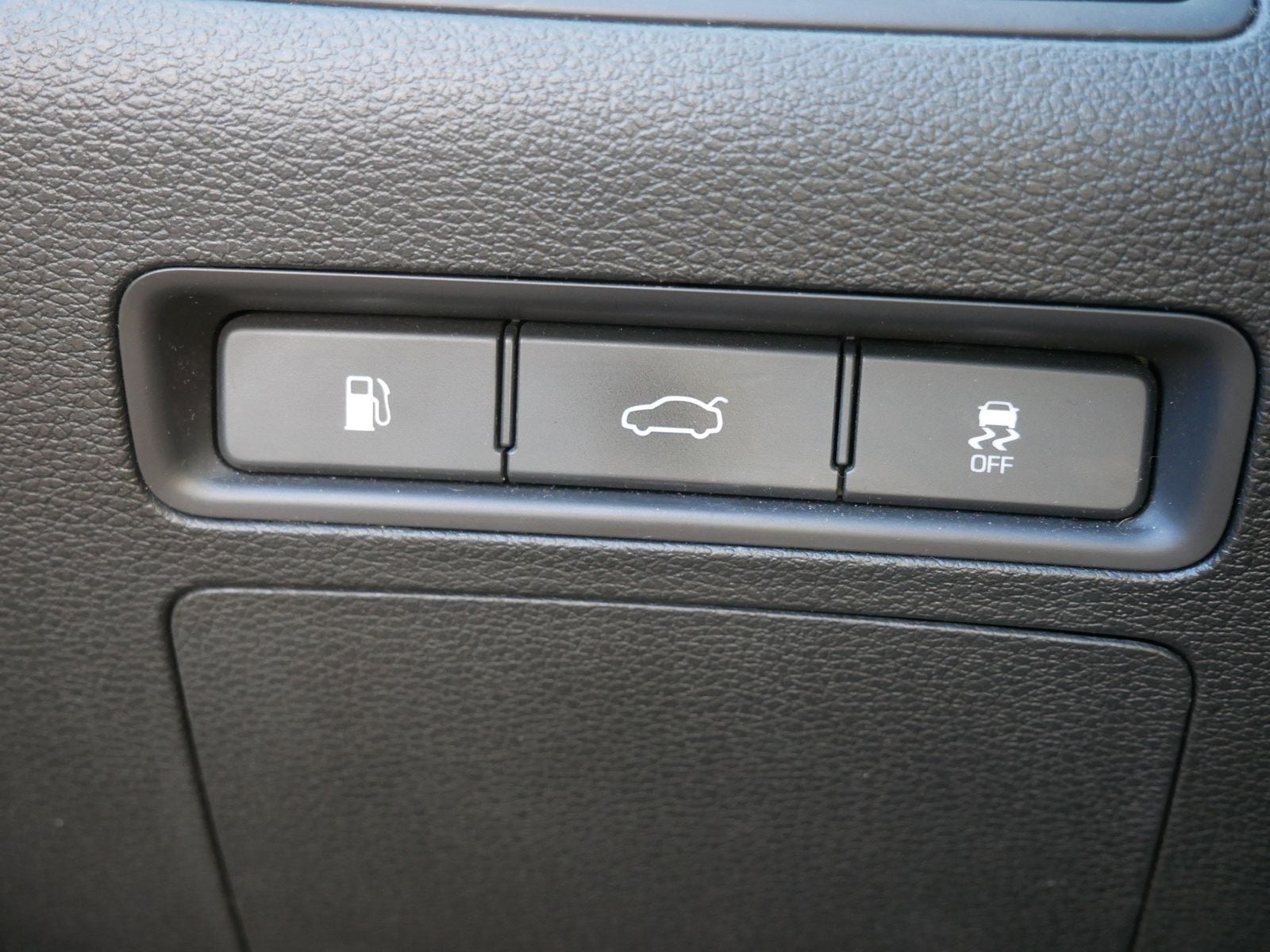 Thumbnail: 2015 Hyundai Sonata - 24