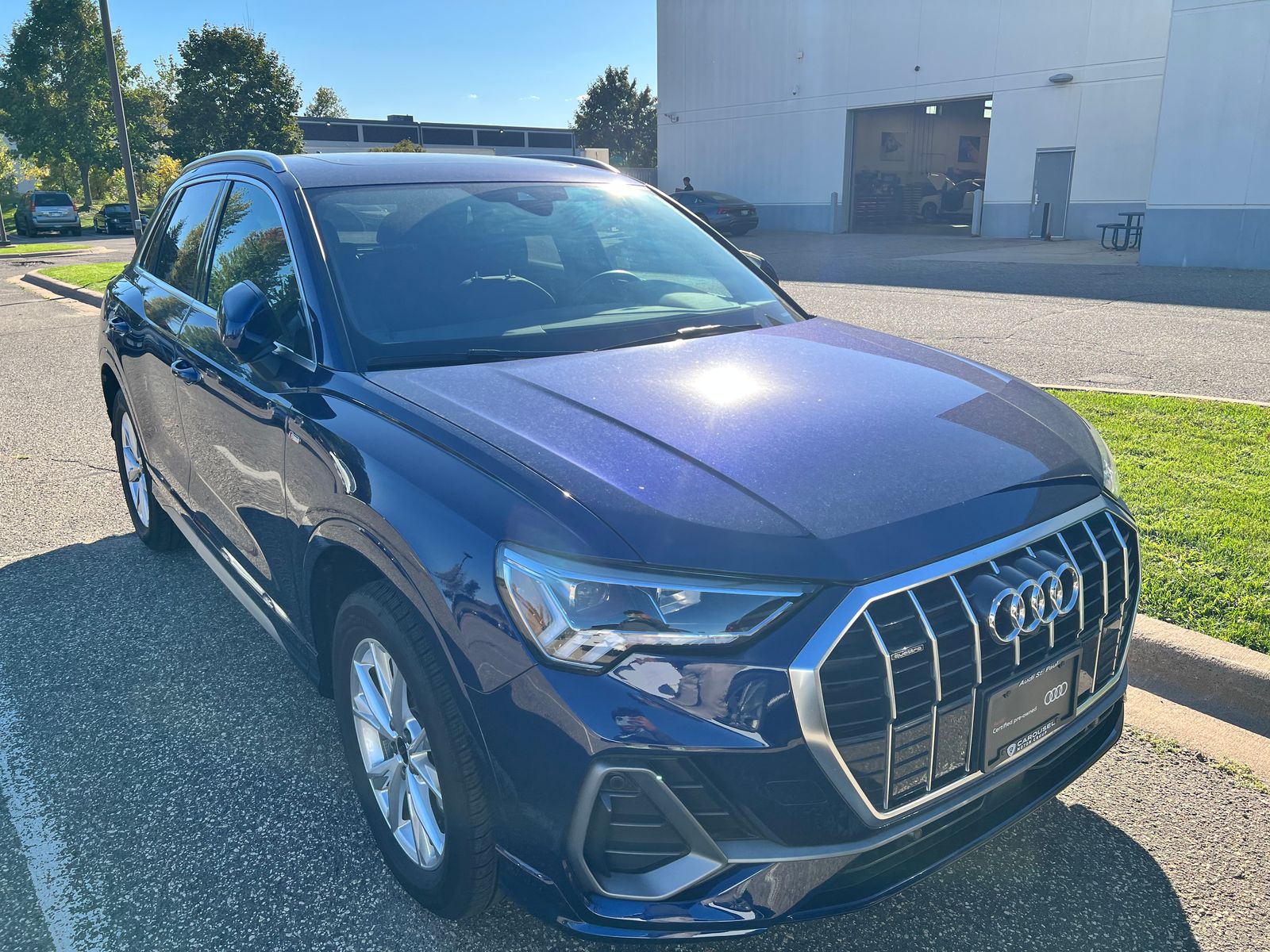 Thumbnail: 2025 Audi Q3 - 1