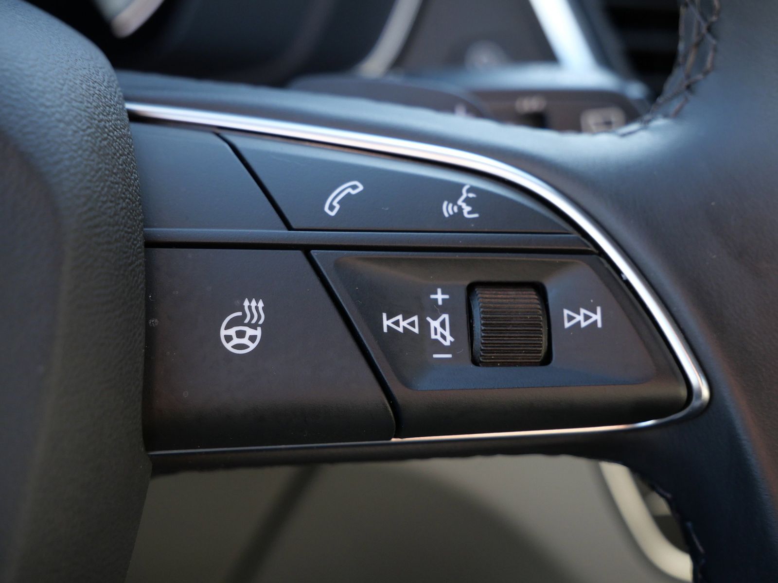 Thumbnail: 2025 Audi Q5 - 27